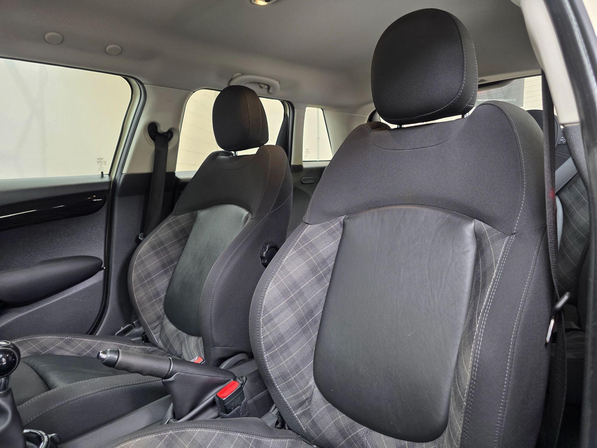 MINI Hatch - Image 29