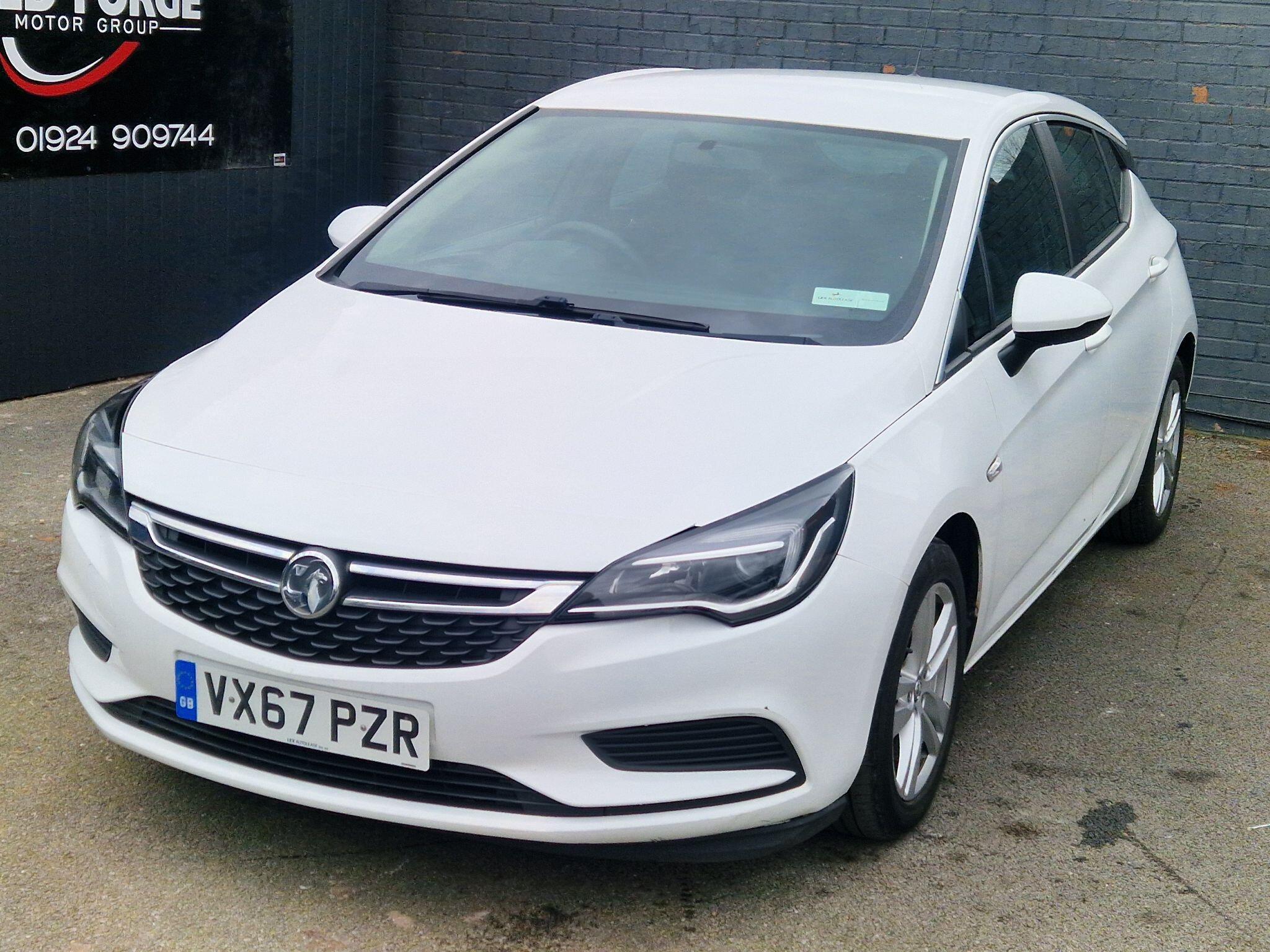 Vauxhall Astra - Image 5