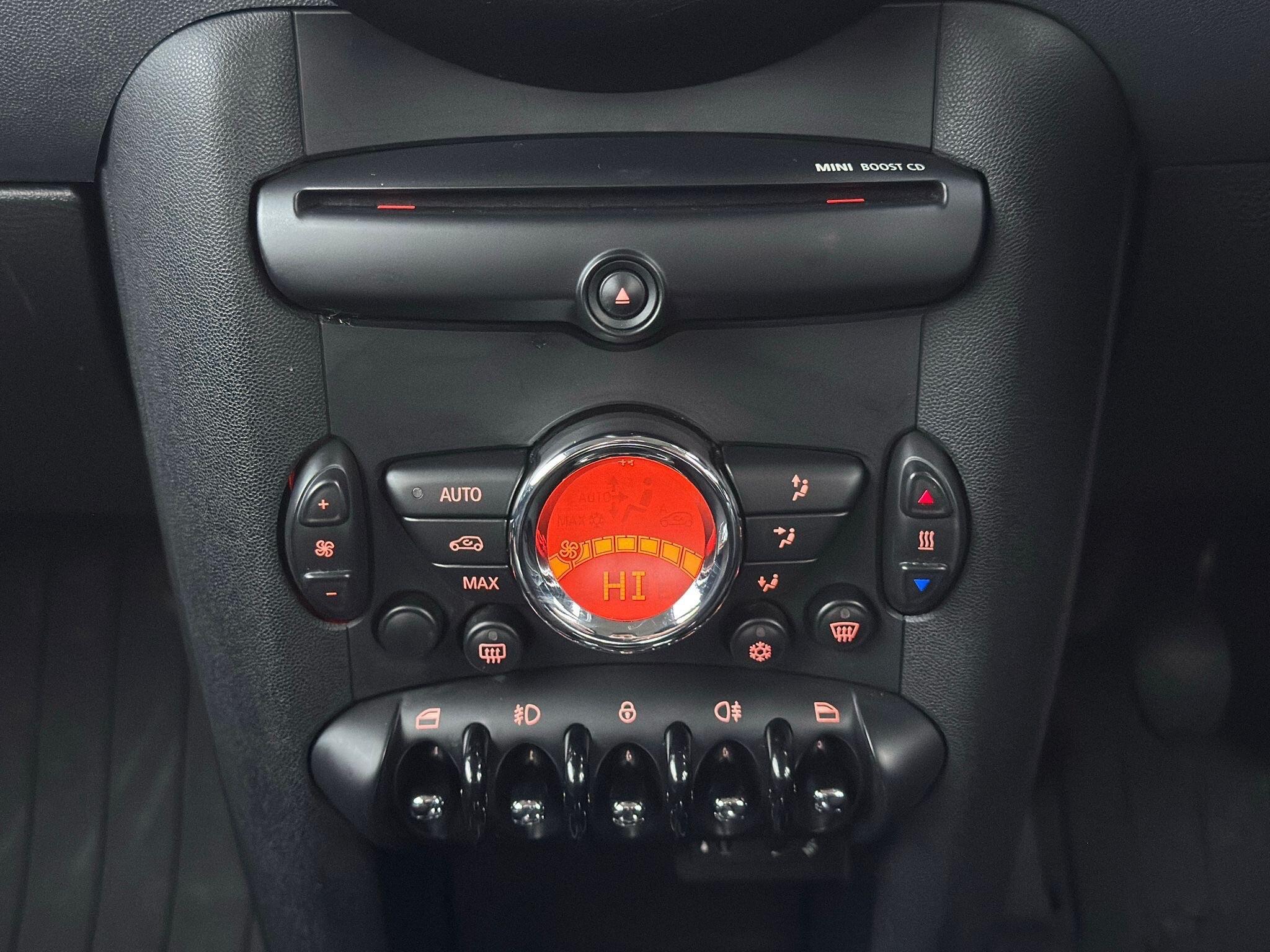 MINI Hatch - Image 22