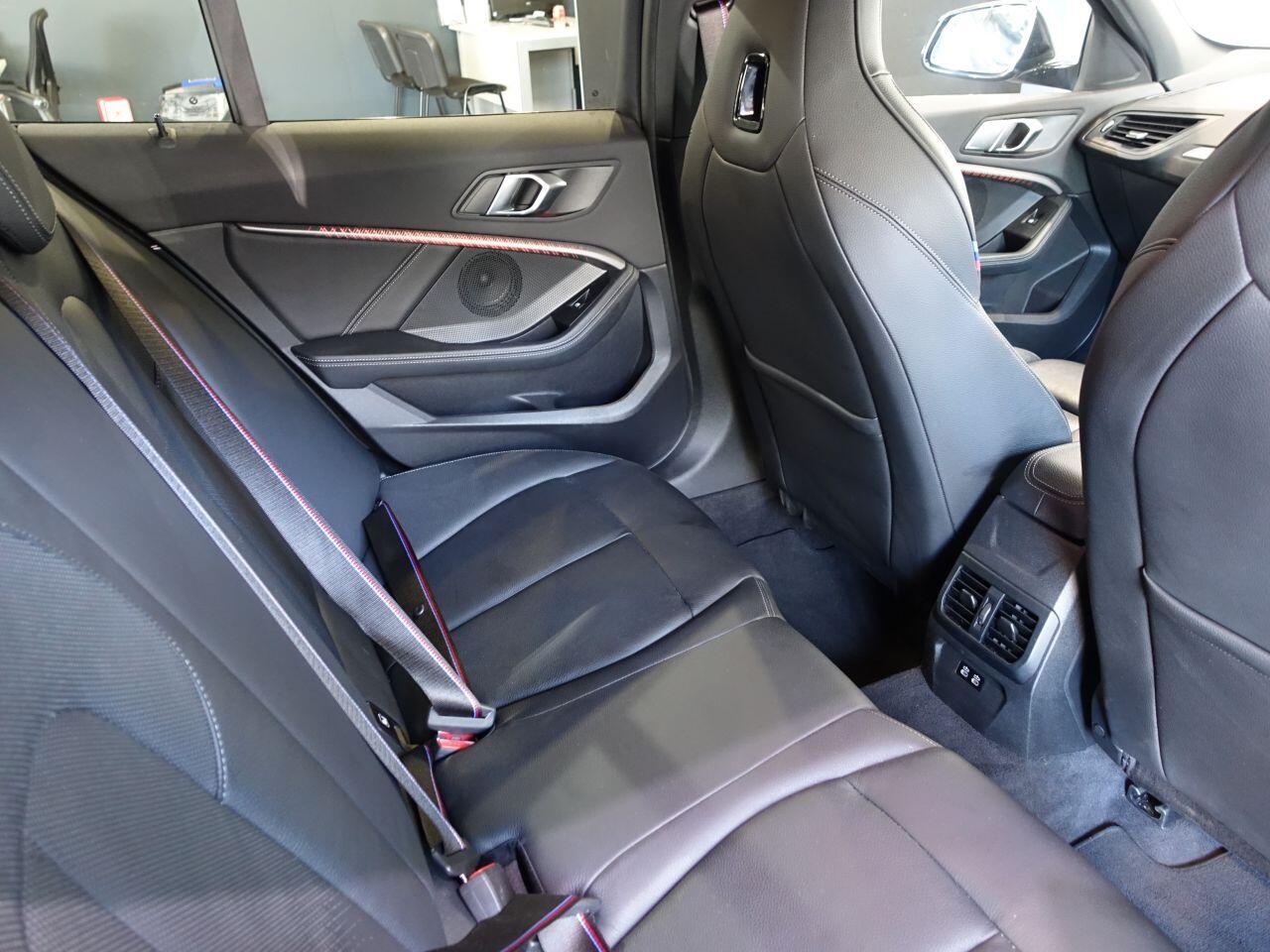 BMW 1 Series - Image 15