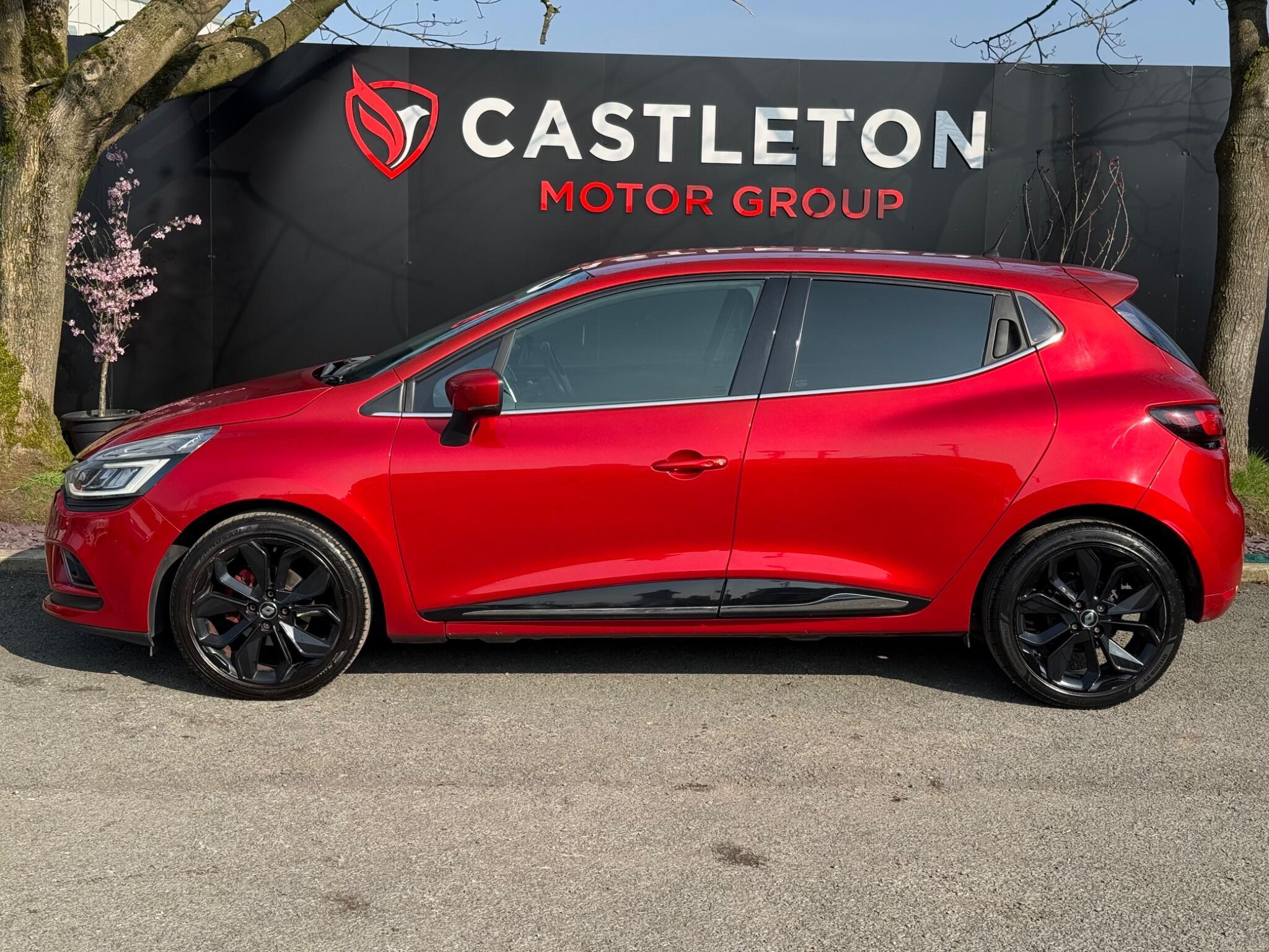 Renault Clio - Image 9