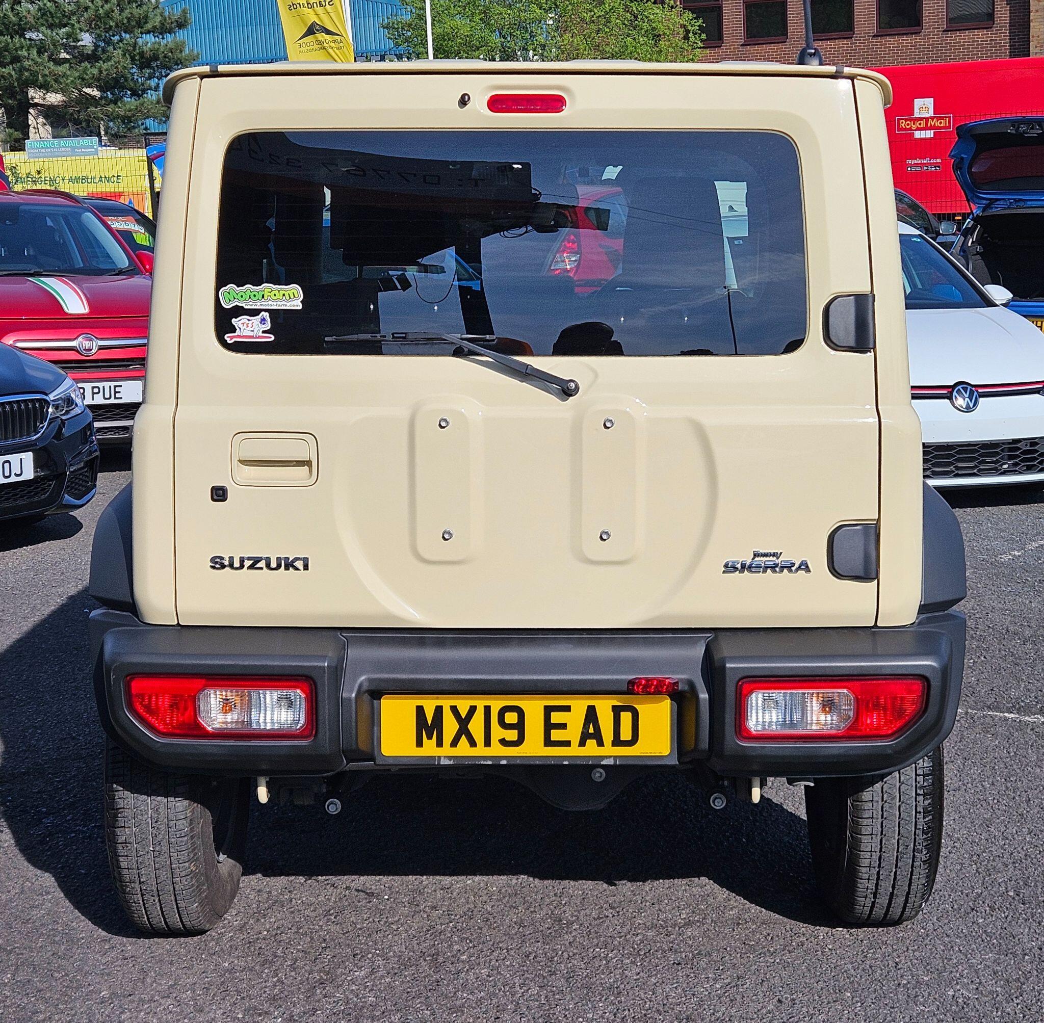 Suzuki Jimny - Image 14