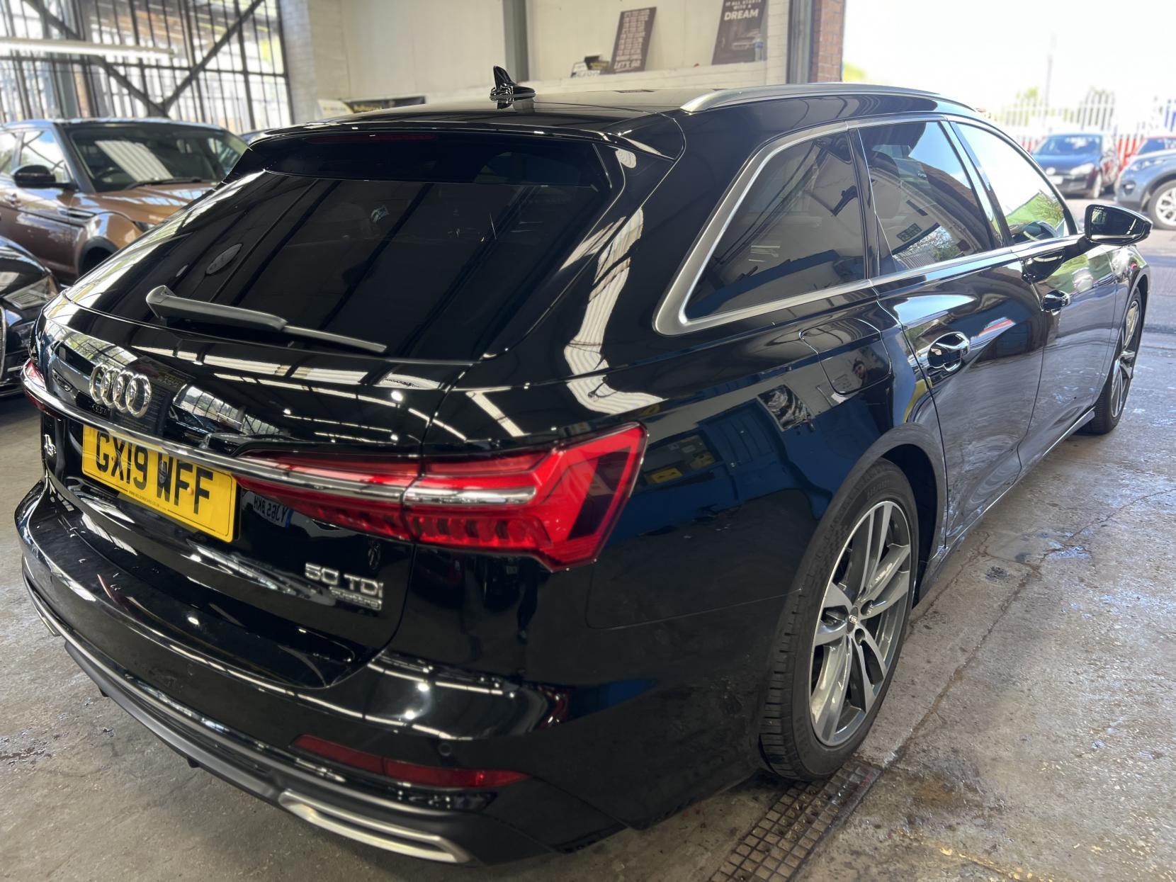Audi A6 Avant - Image 9
