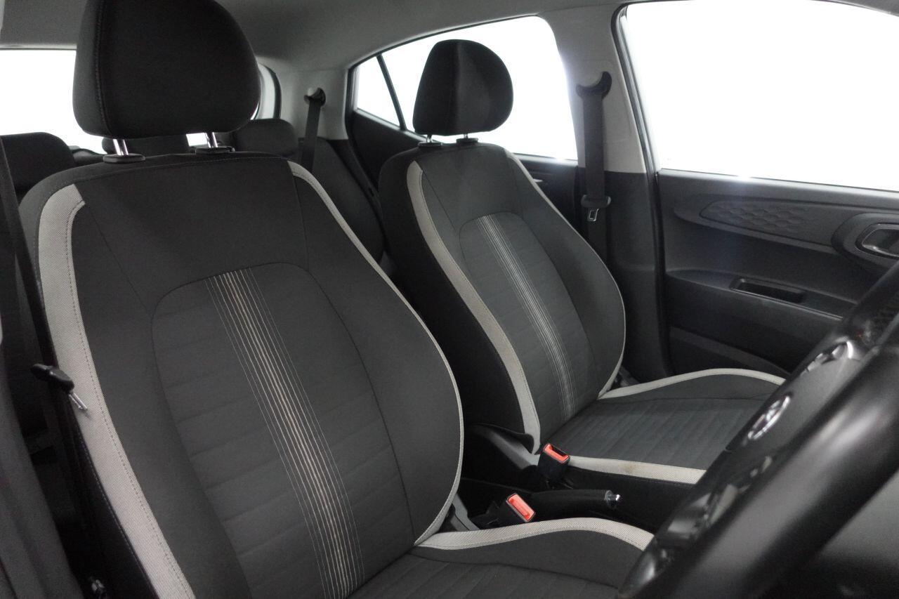 Hyundai i10 - Image 2