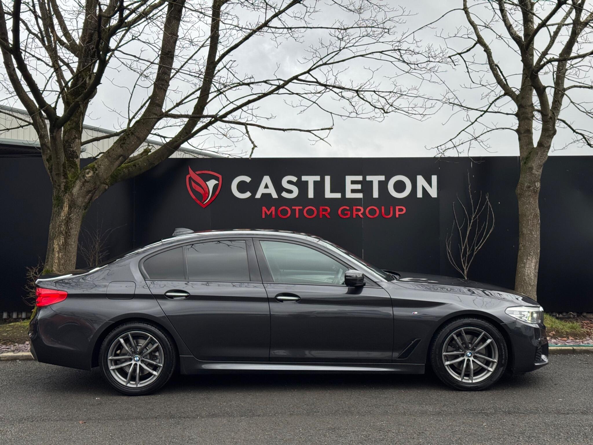 BMW 5 Series - Image 15