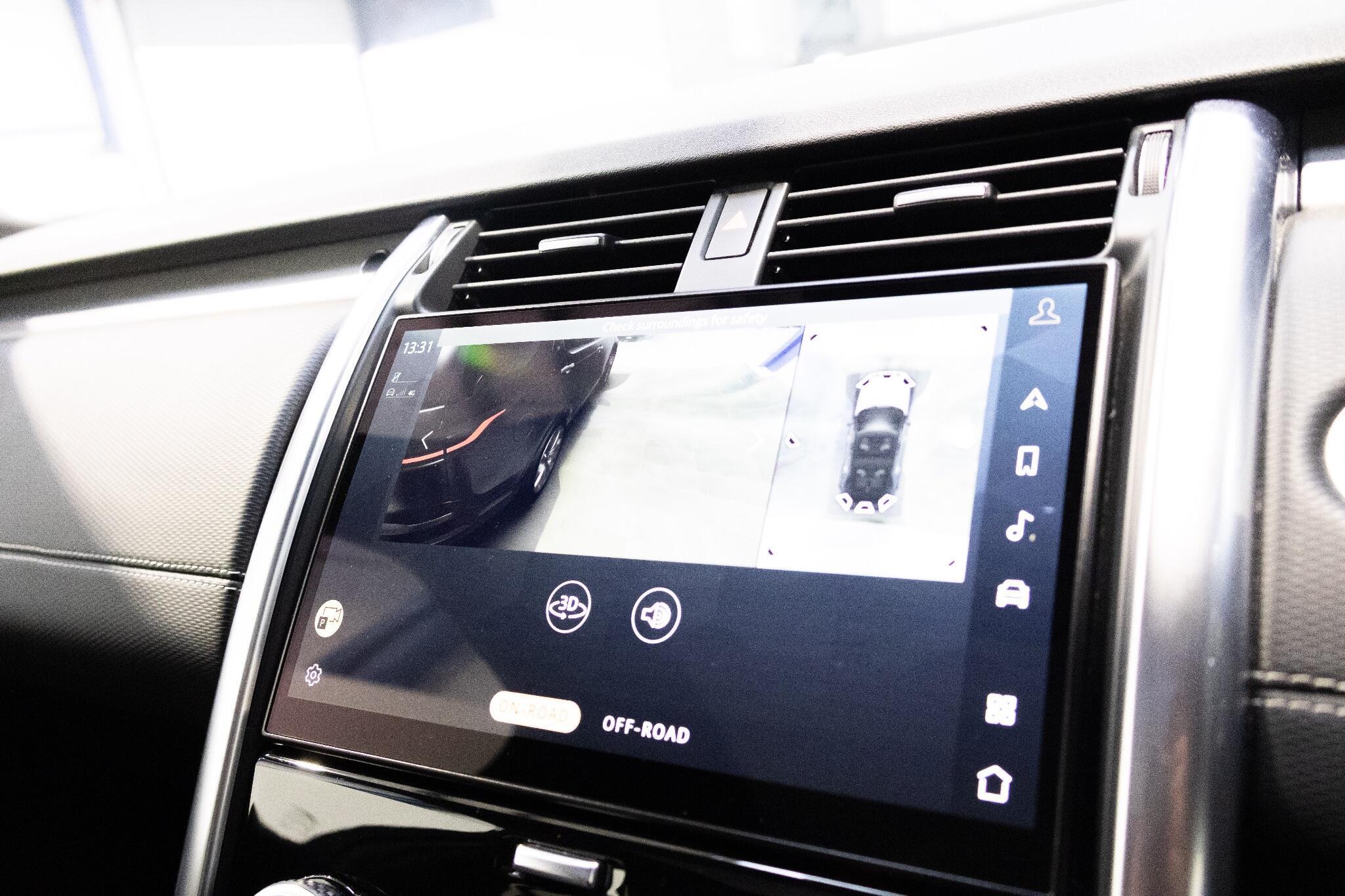 Land Rover Discovery - Image 26