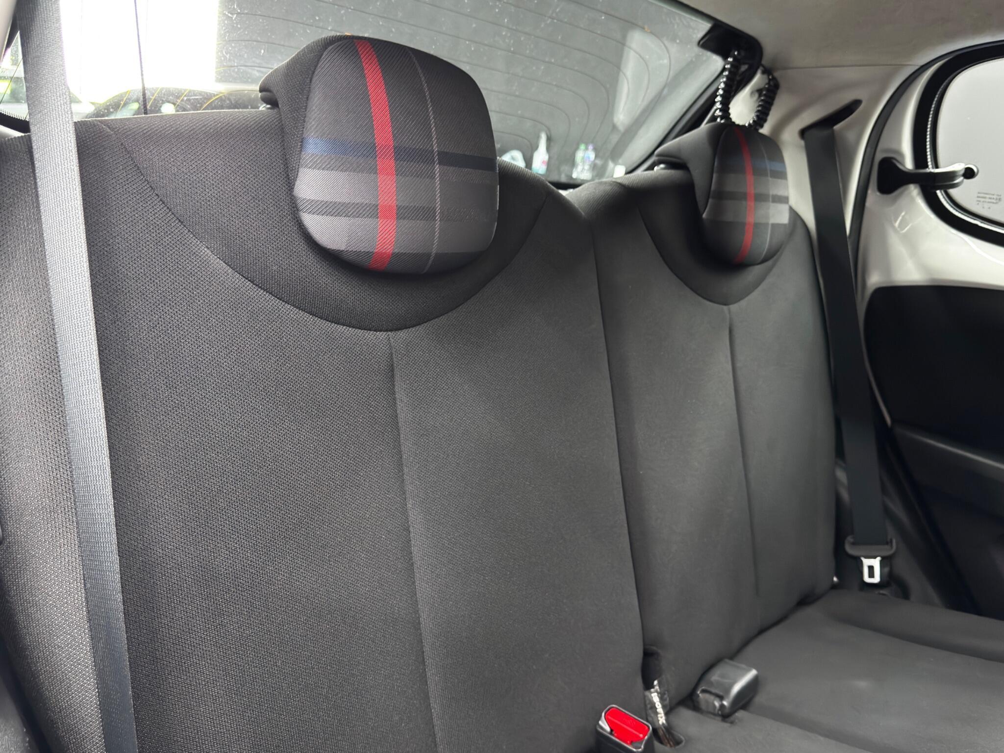 Peugeot 108 - Image 15