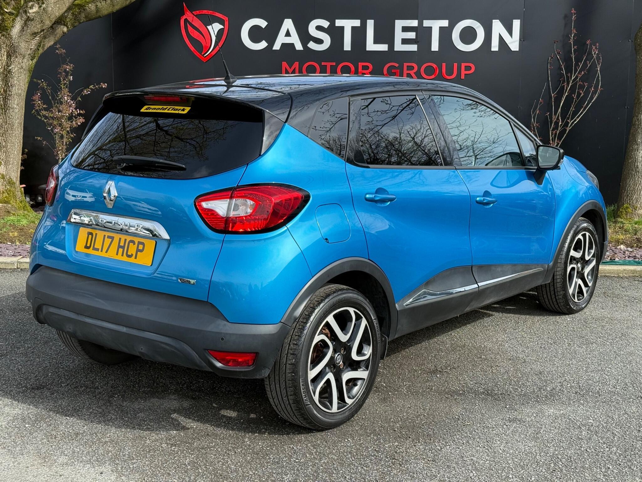 Renault Captur - Image 15