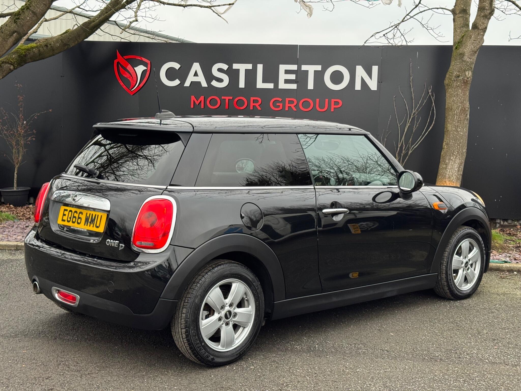 MINI Hatch - Image 44