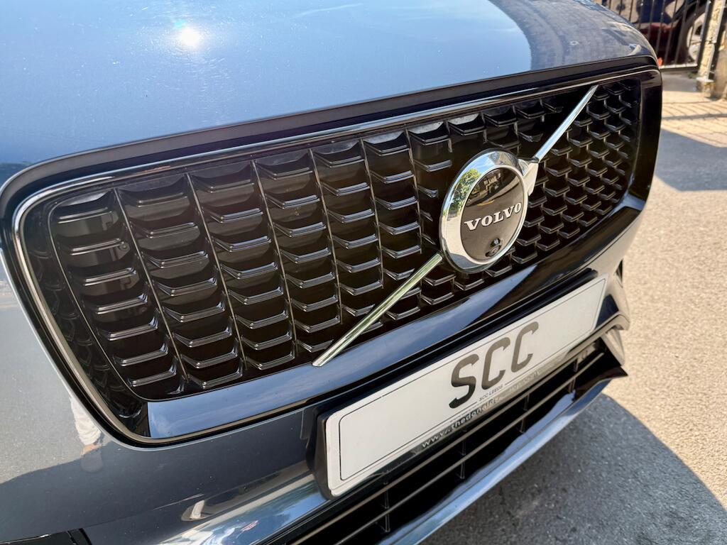 Volvo XC90 - Image 16
