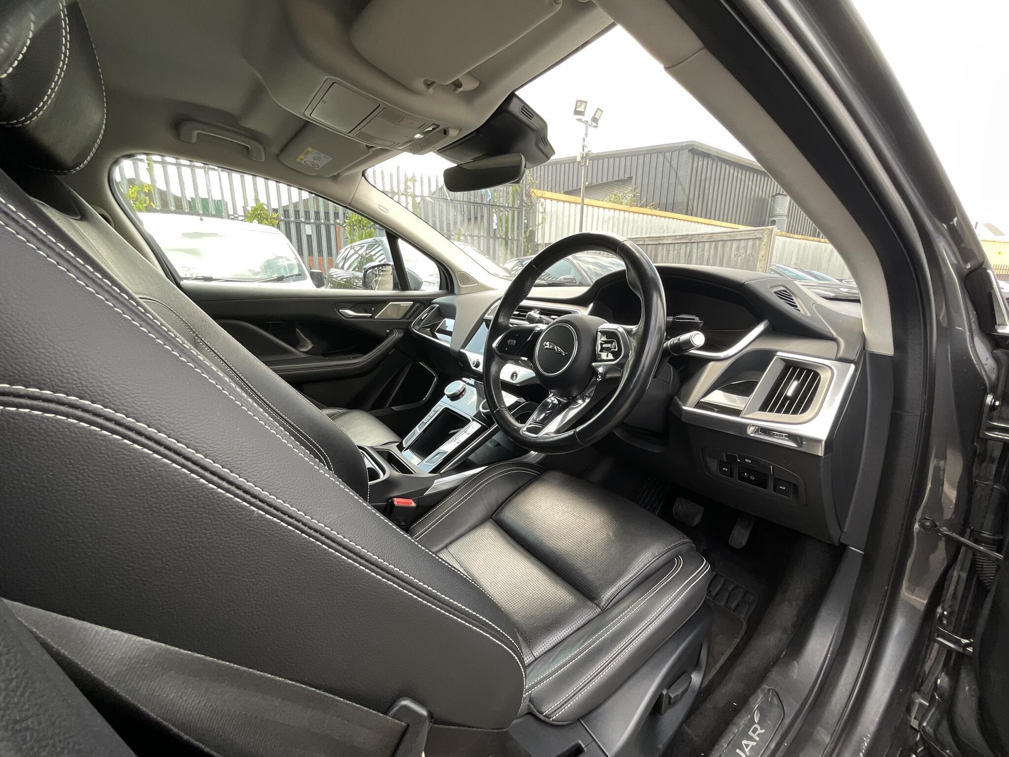 Jaguar I-Pace - Image 7