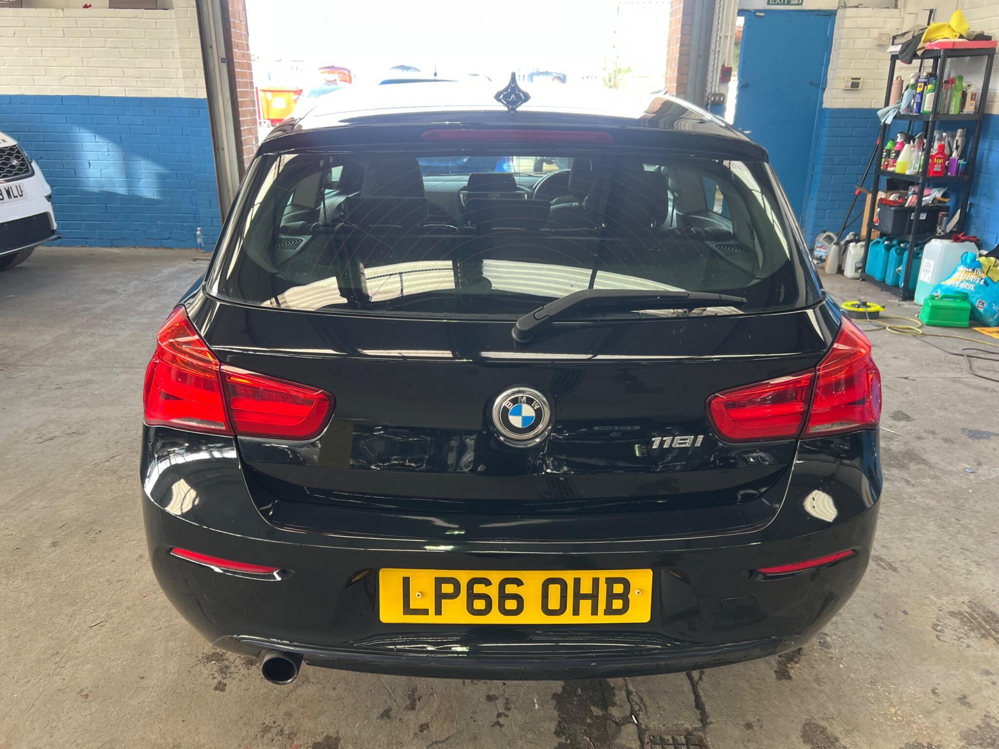 Vauxhall Astra - Image 10