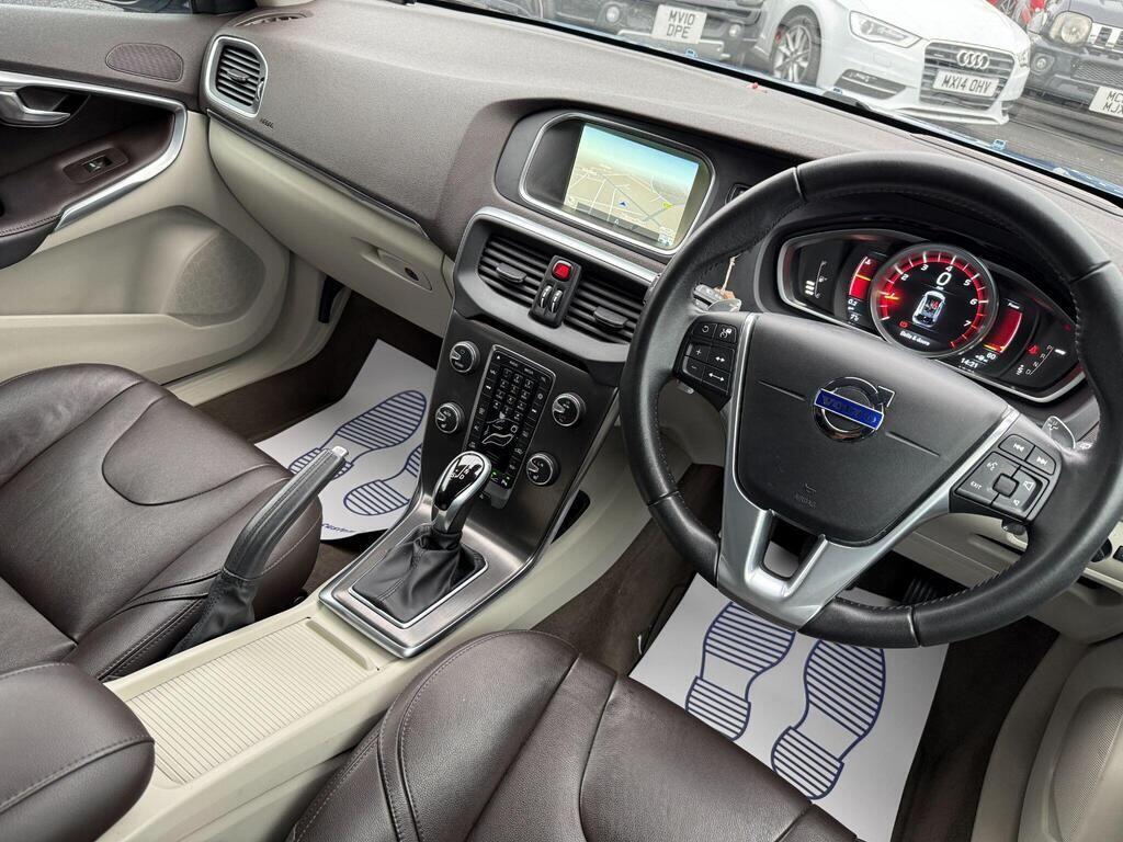 Volvo V40 - Image 47