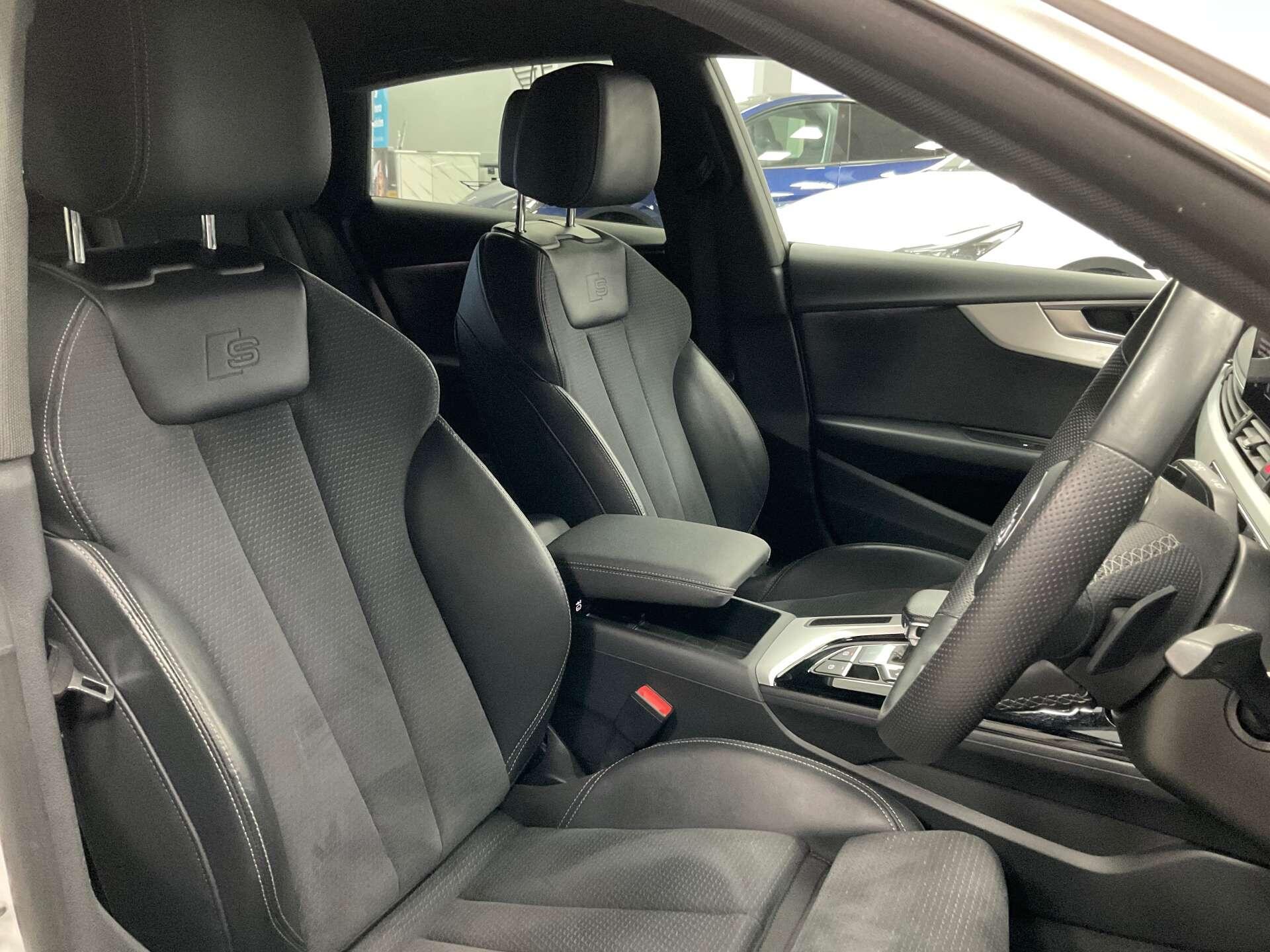 Audi A5 - Image 10