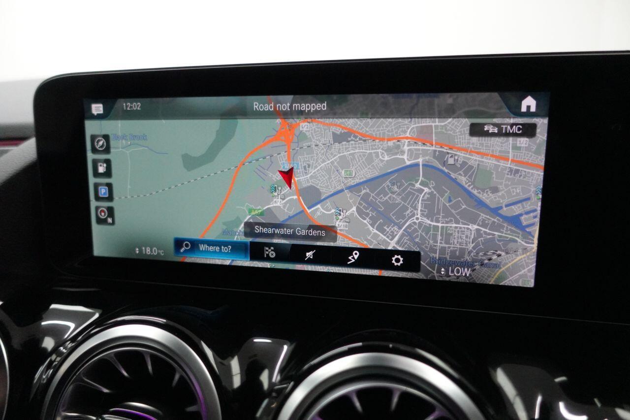 Mercedes-benz EQA - Image 2