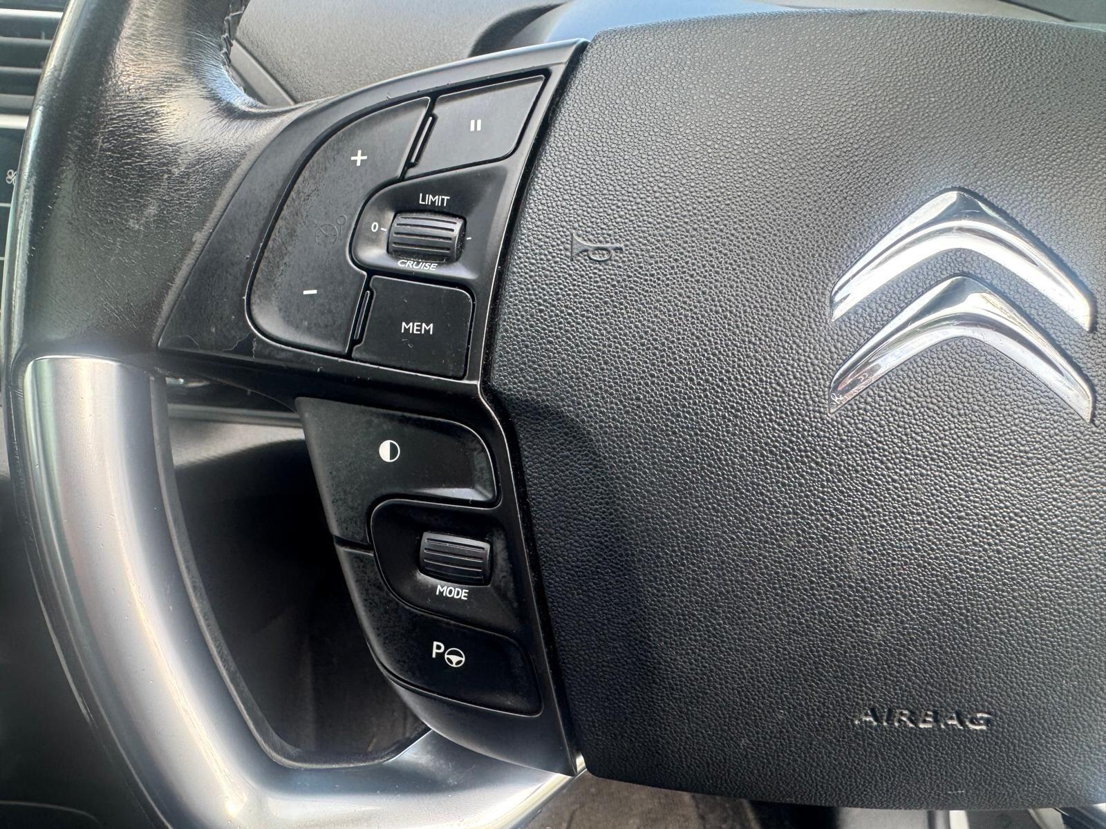 Citroen Grand C4 Picasso - Image 31