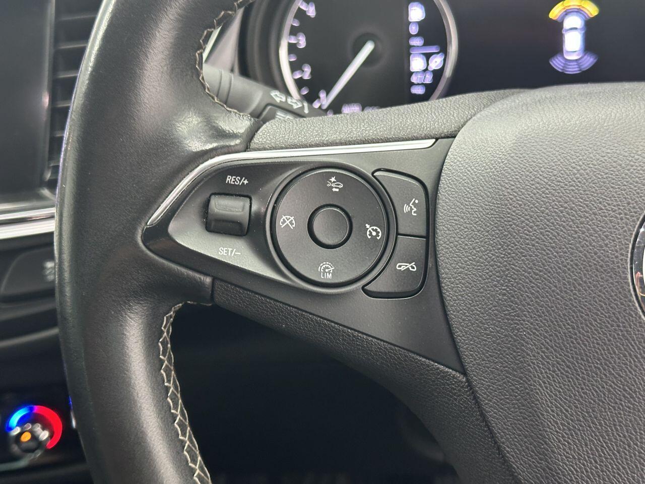 Vauxhall Insignia - Image 18