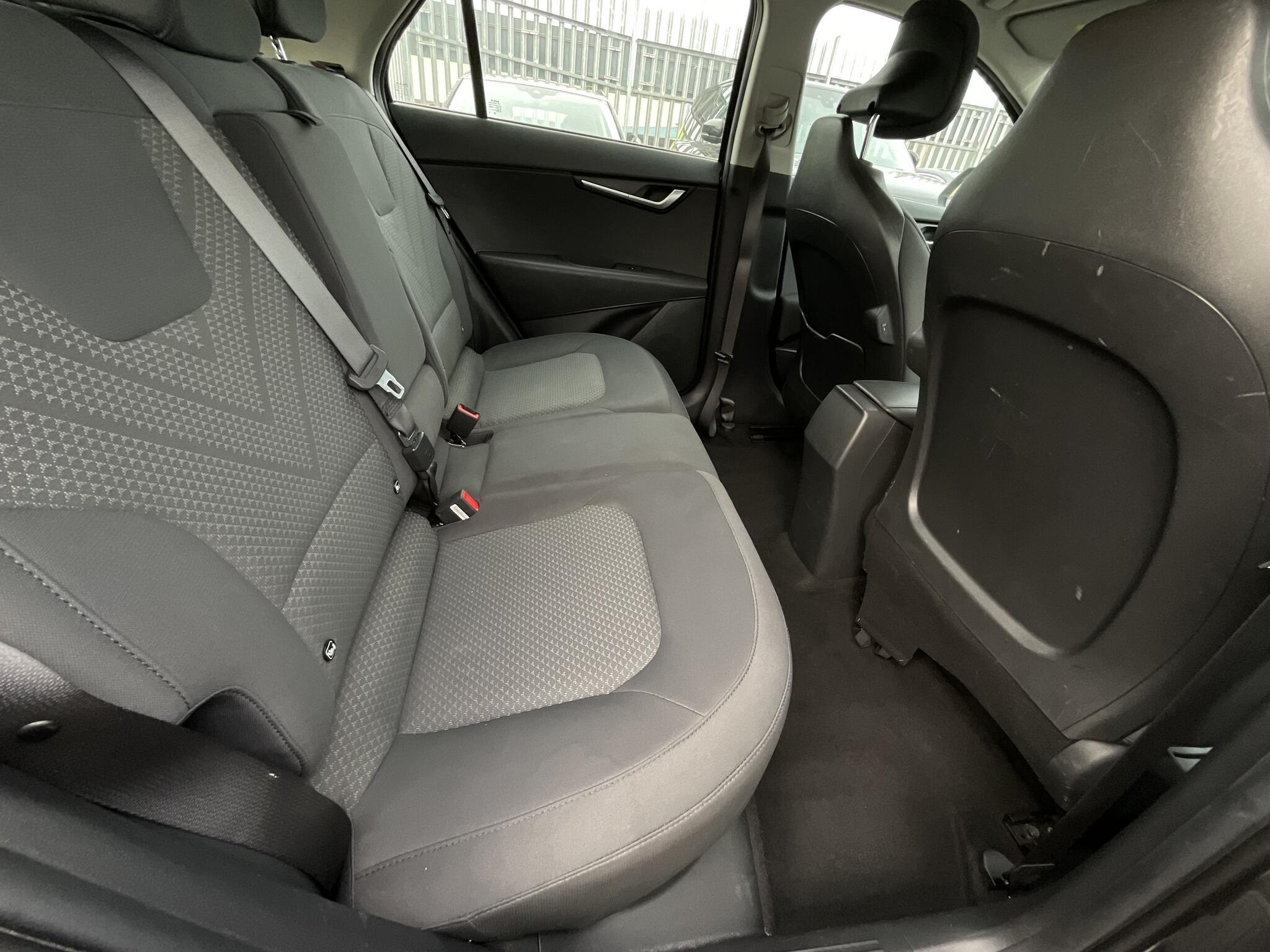 Kia Niro - Image 12