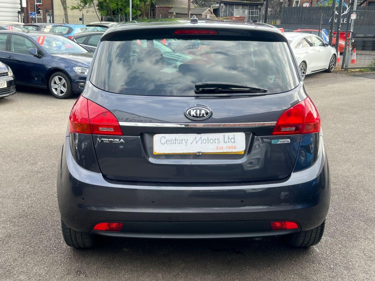 Kia Venga - Image 8