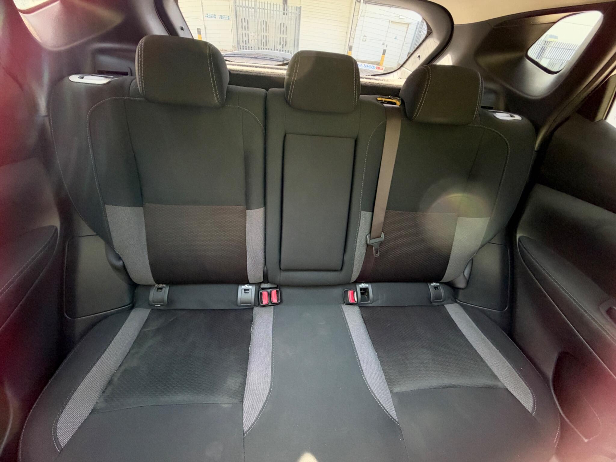 Nissan Qashqai - Image 18