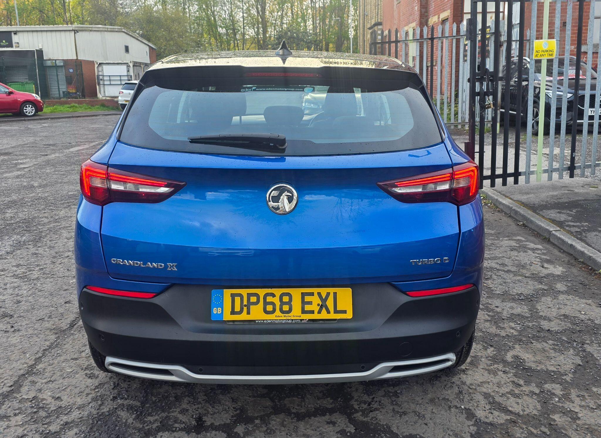 Vauxhall Grandland X - Image 10