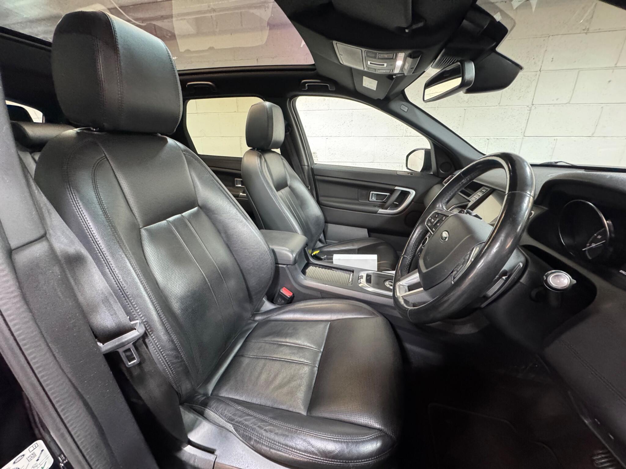 Land Rover DISCOVERY SPORT - Image 8