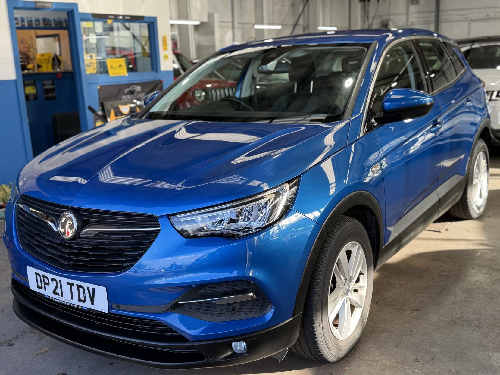 Vauxhall Grandland X - Image 3