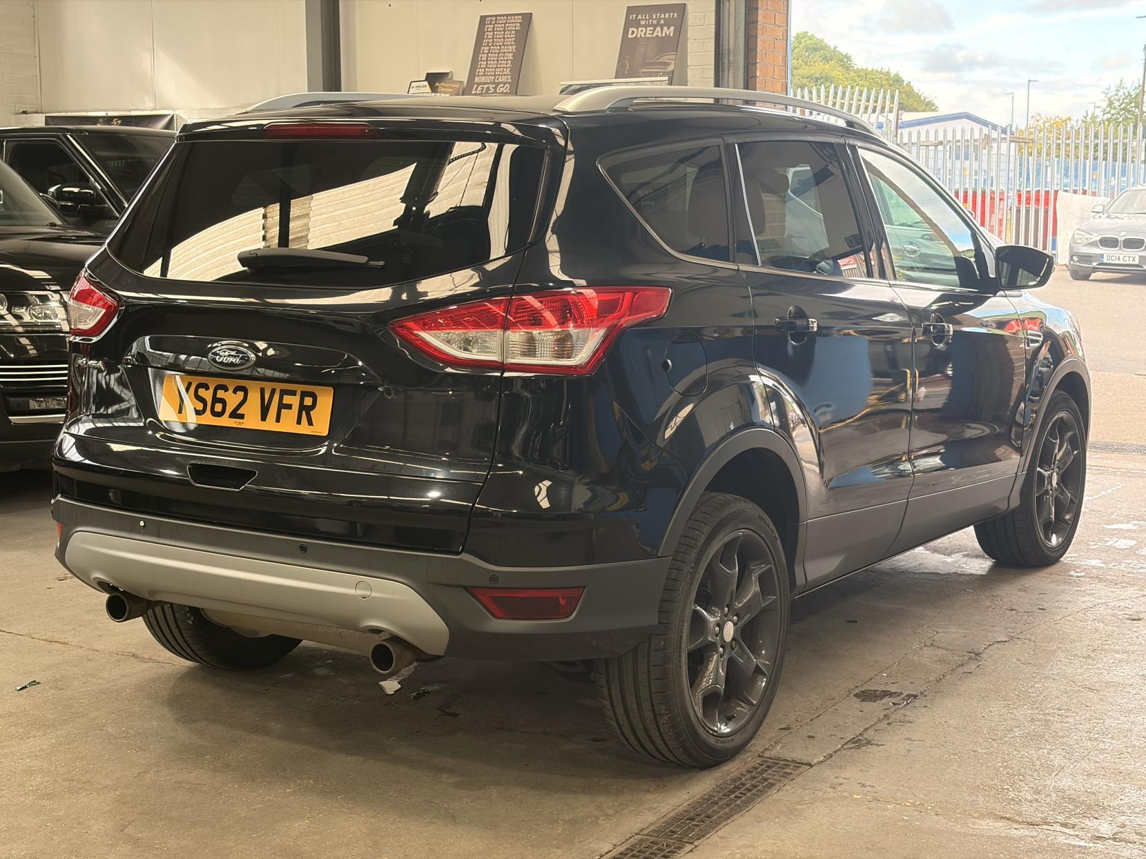 Ford Kuga - Image 8