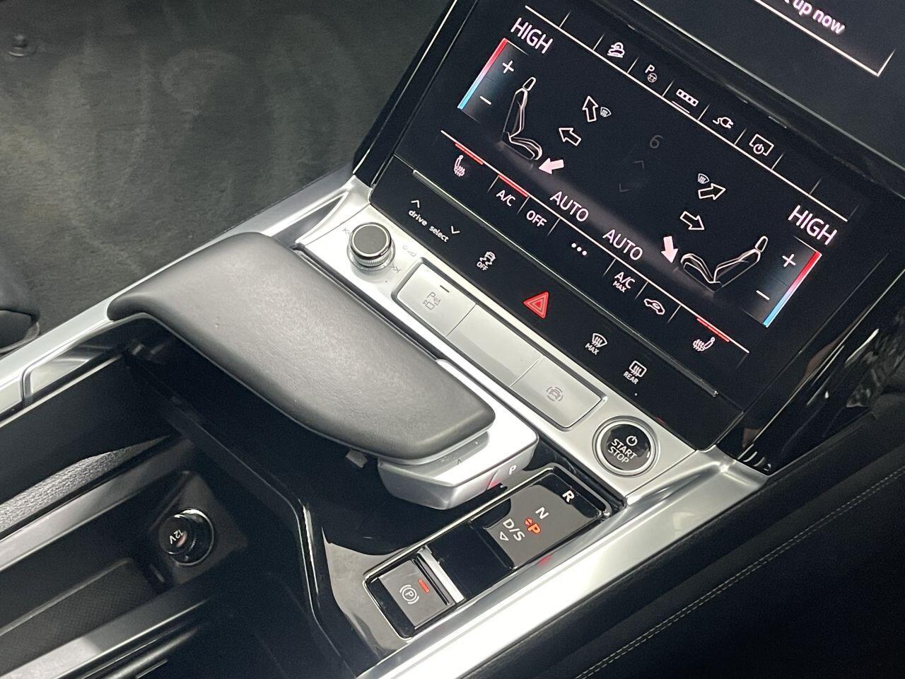 Audi E-Tron - Image 40