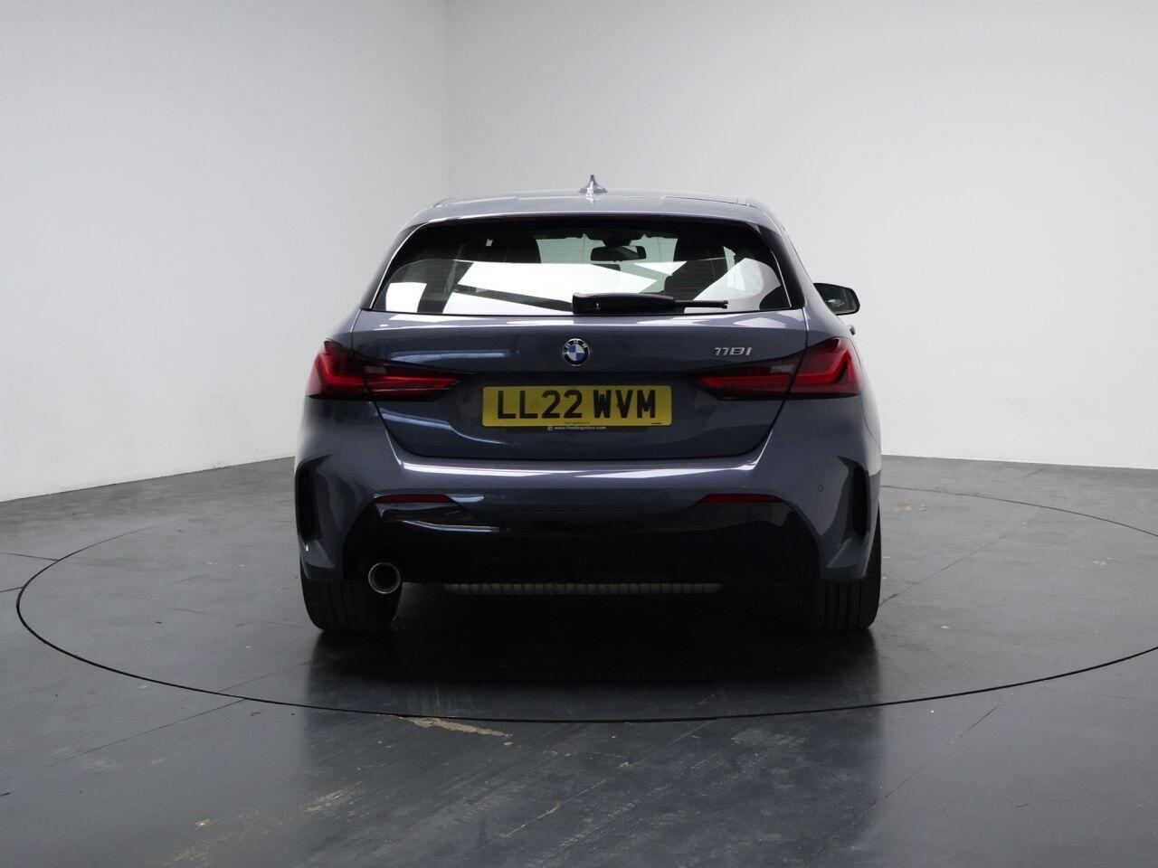 BMW 1 Series - Image 11