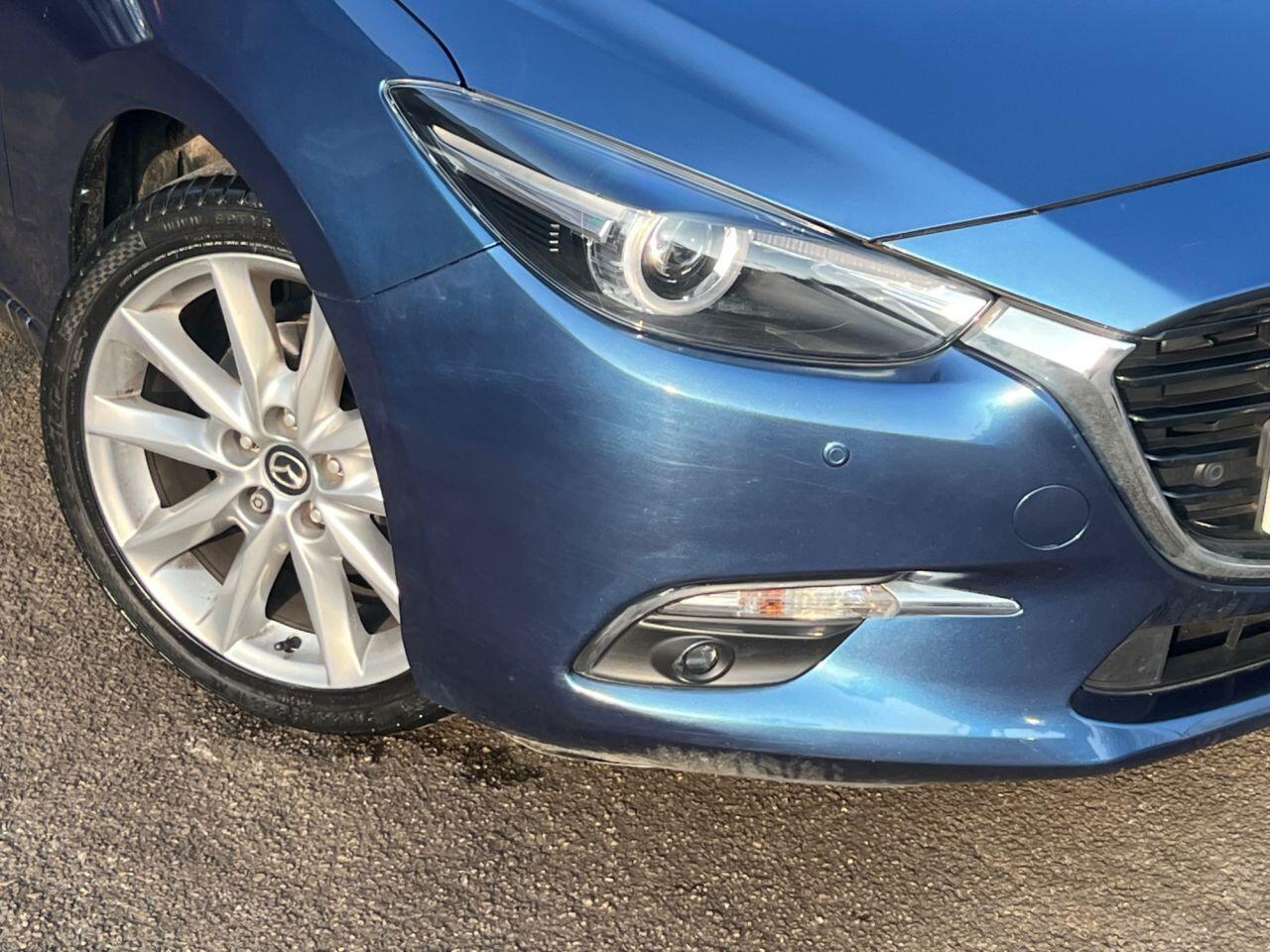 Mazda MAZDA3 - Image 13