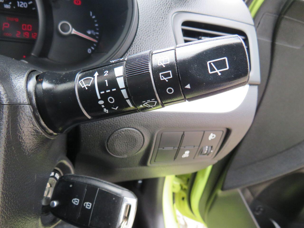Kia Picanto - Image 16
