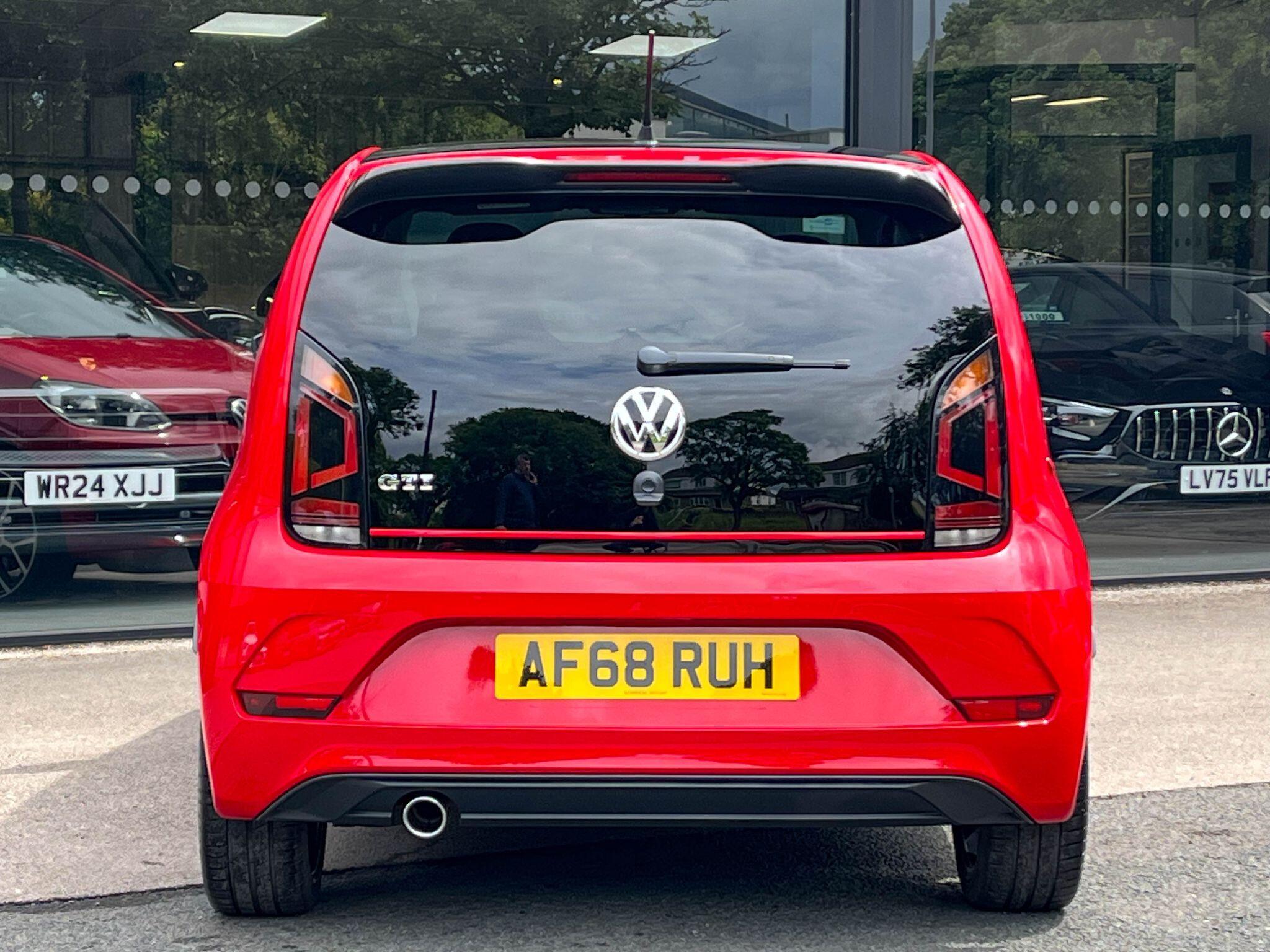 Volkswagen up! - Image 22