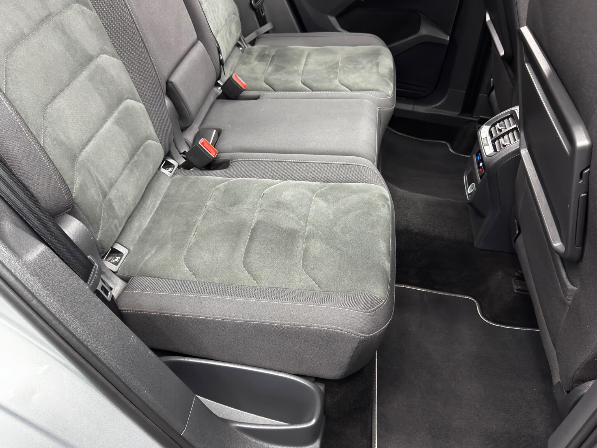 Volkswagen Tiguan - Image 16