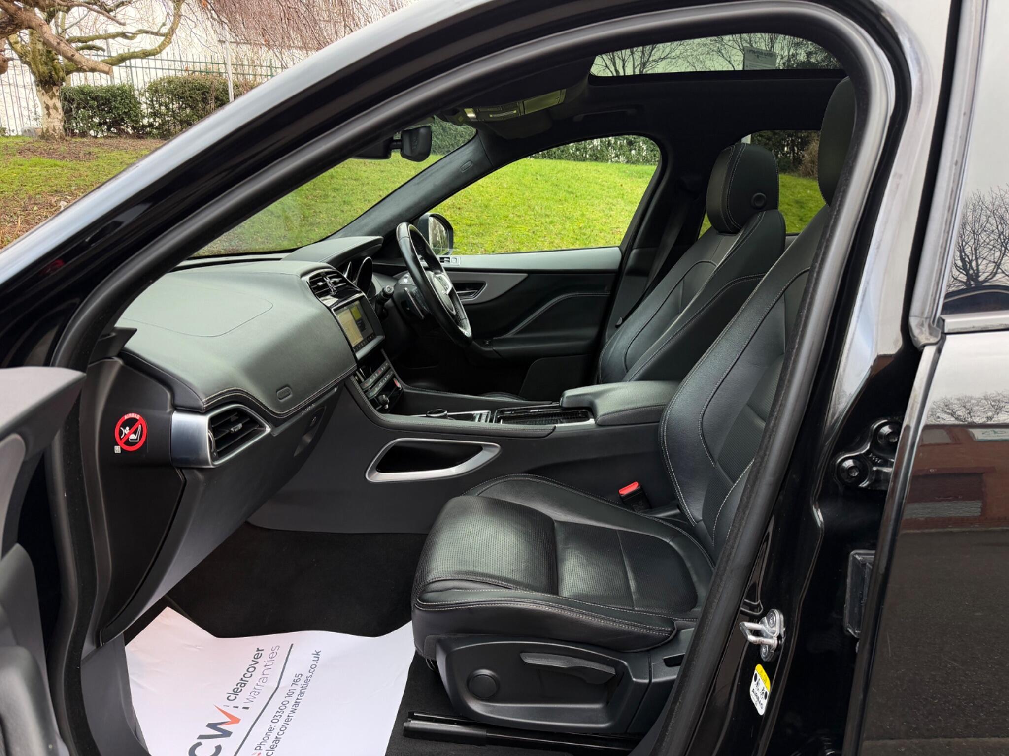 Jaguar F-Pace - Image 43