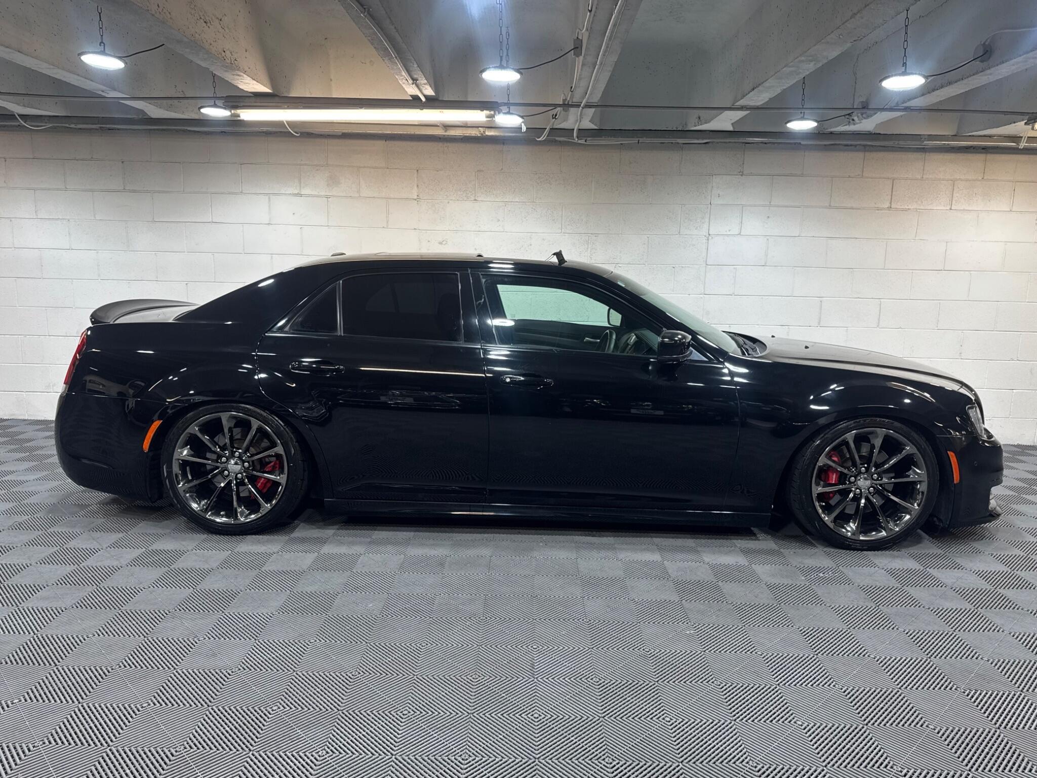 Chrysler 300C - Image 5