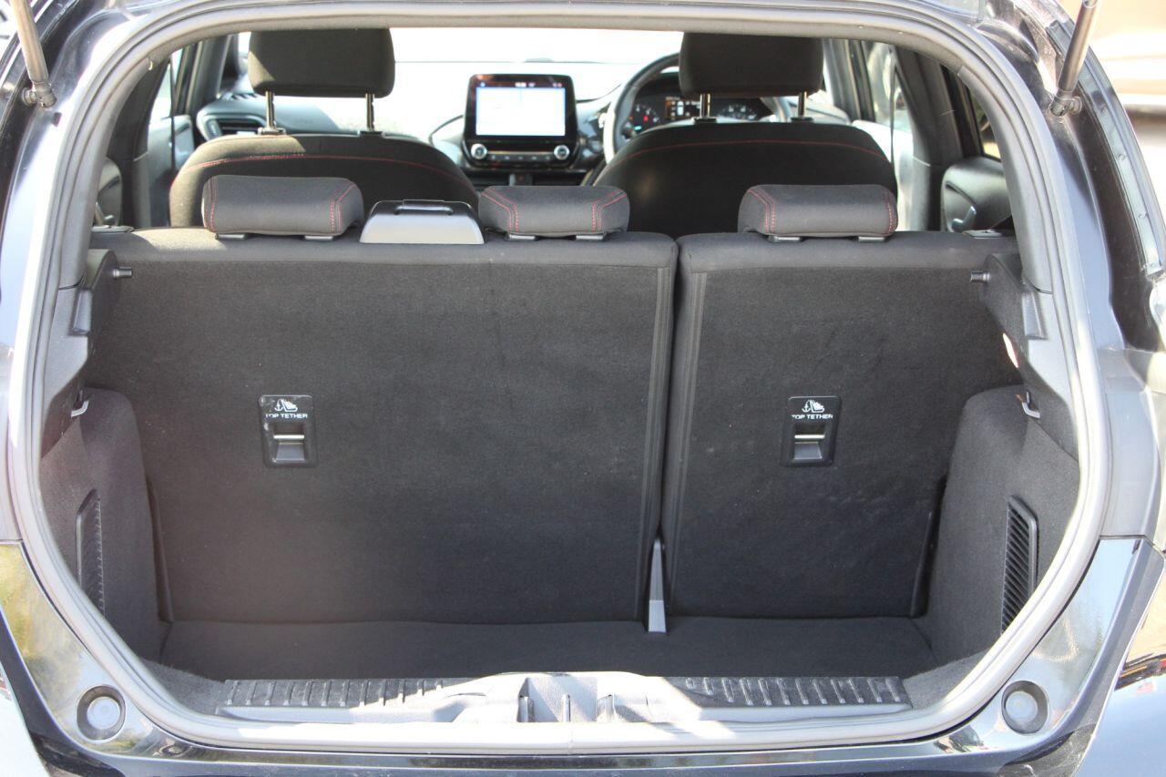 Ford Fiesta - Image 20