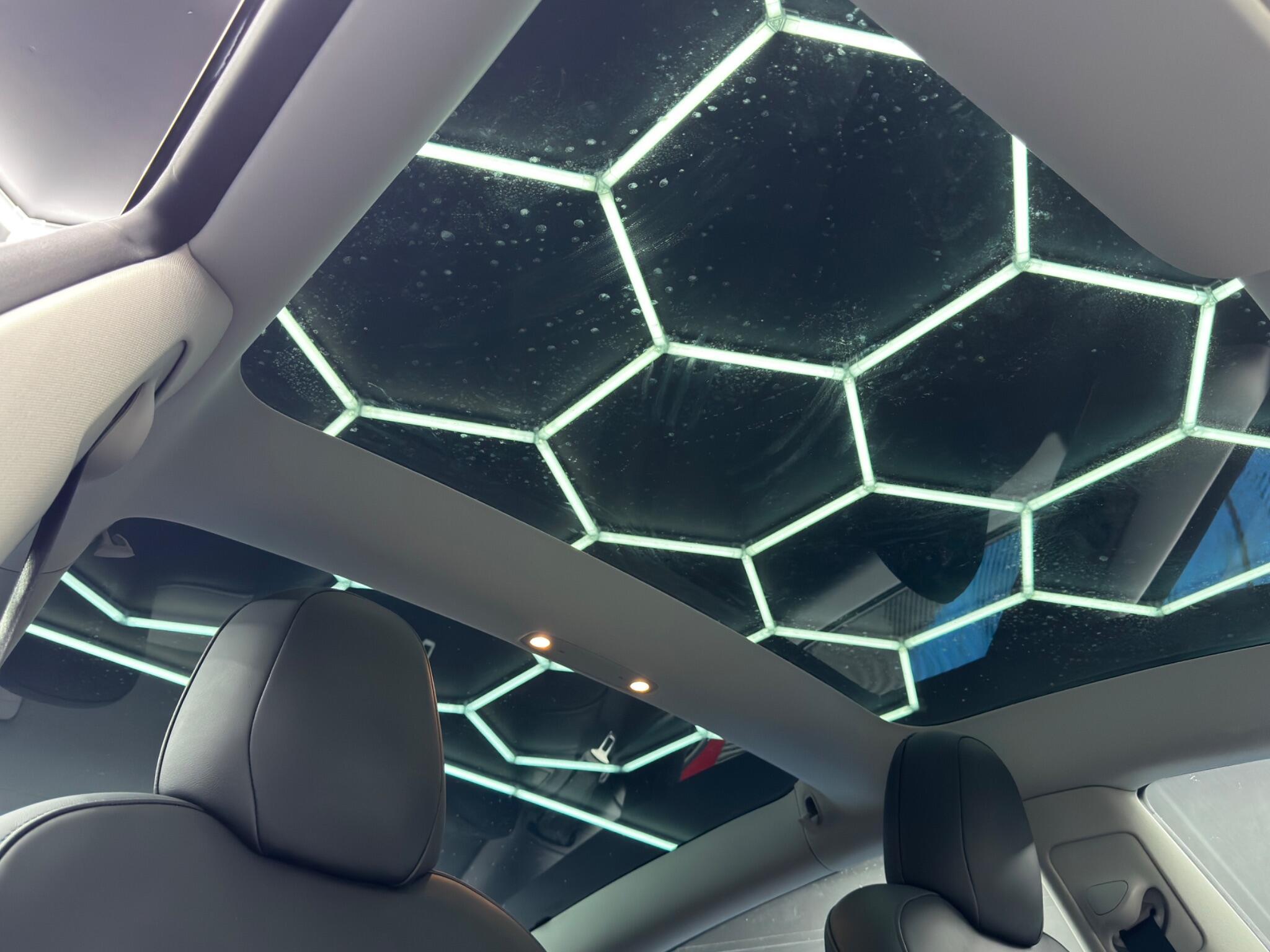 Tesla Model 3 - Image 42