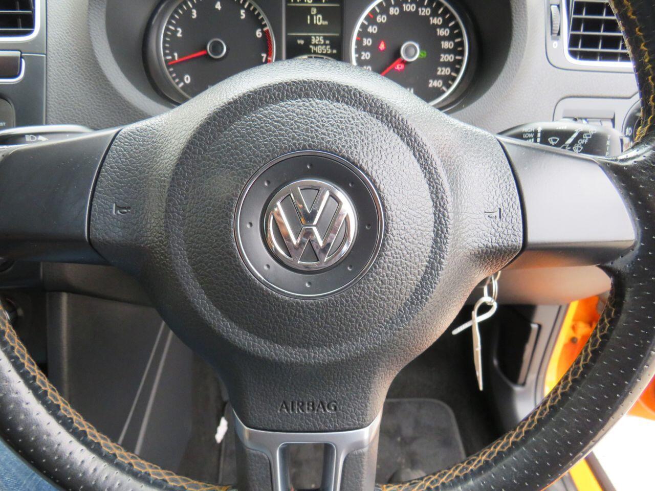 Volkswagen Polo - Image 16