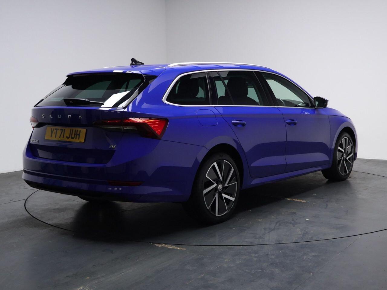 Skoda Octavia - Image 13