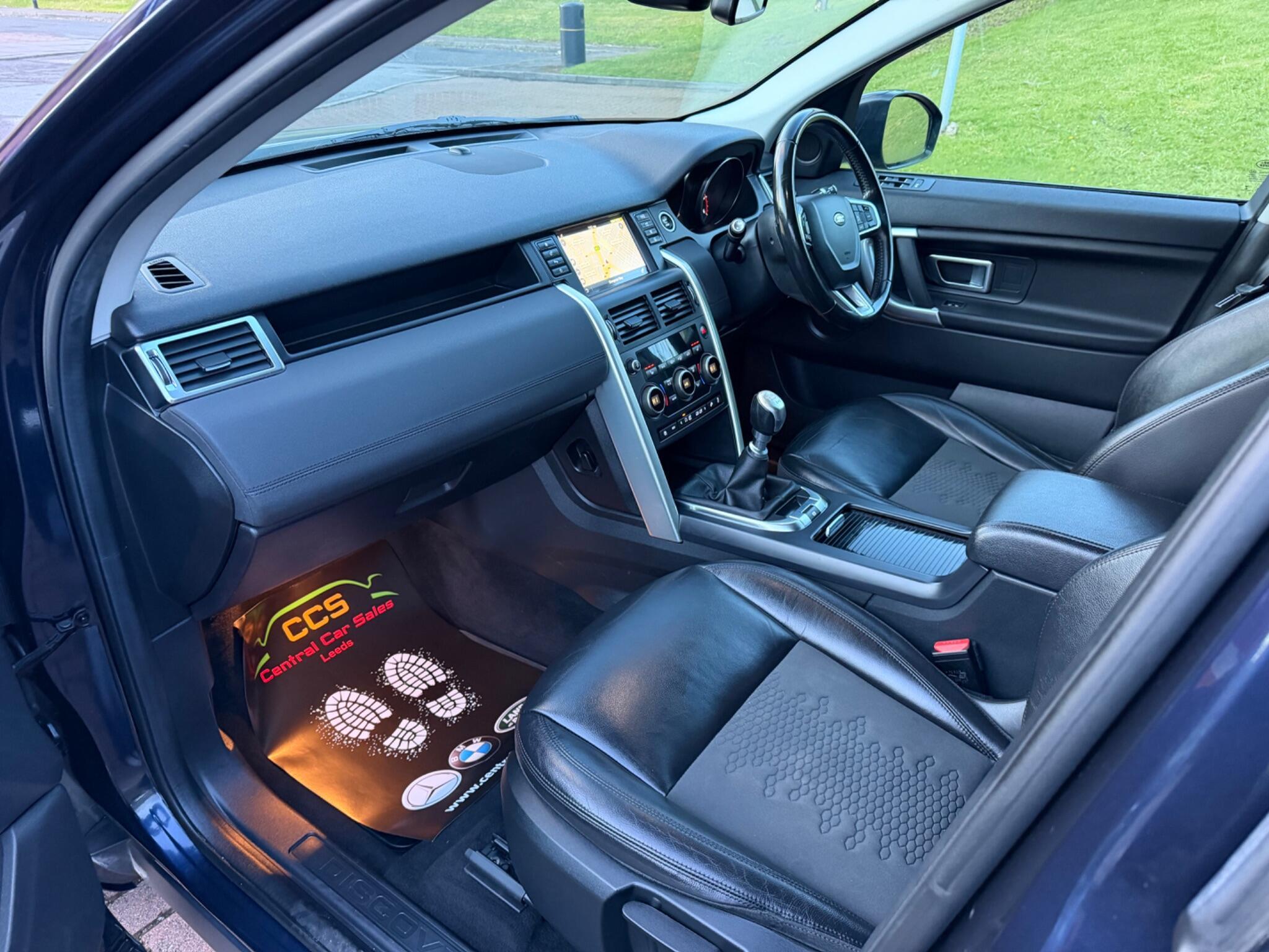 Land Rover DISCOVERY SPORT - Image 35