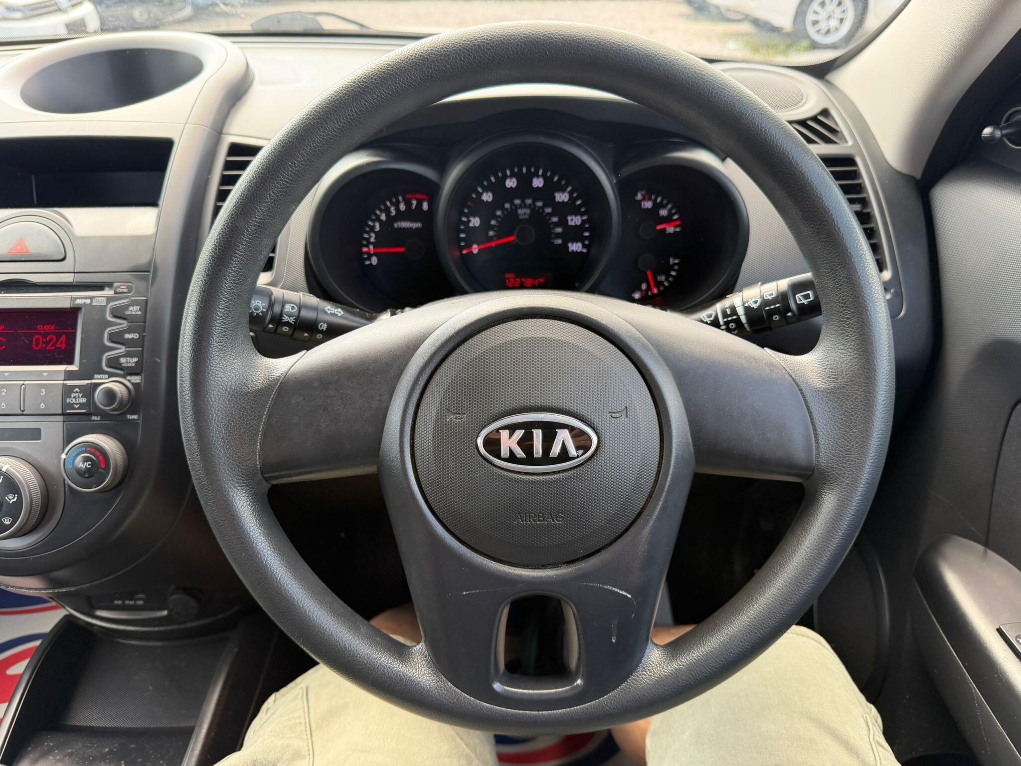 Kia Soul - Image 18