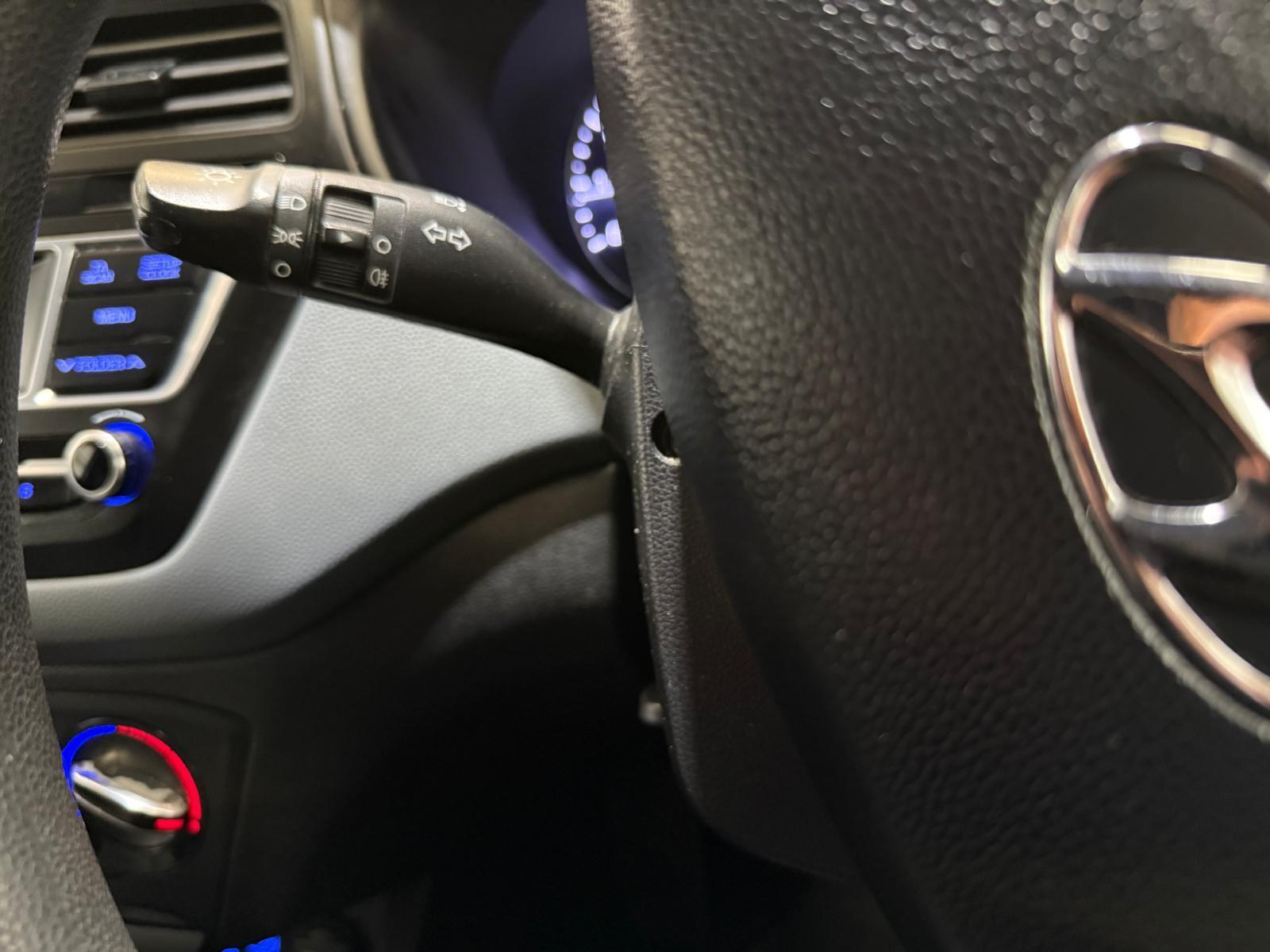 Hyundai i20 - Image 23