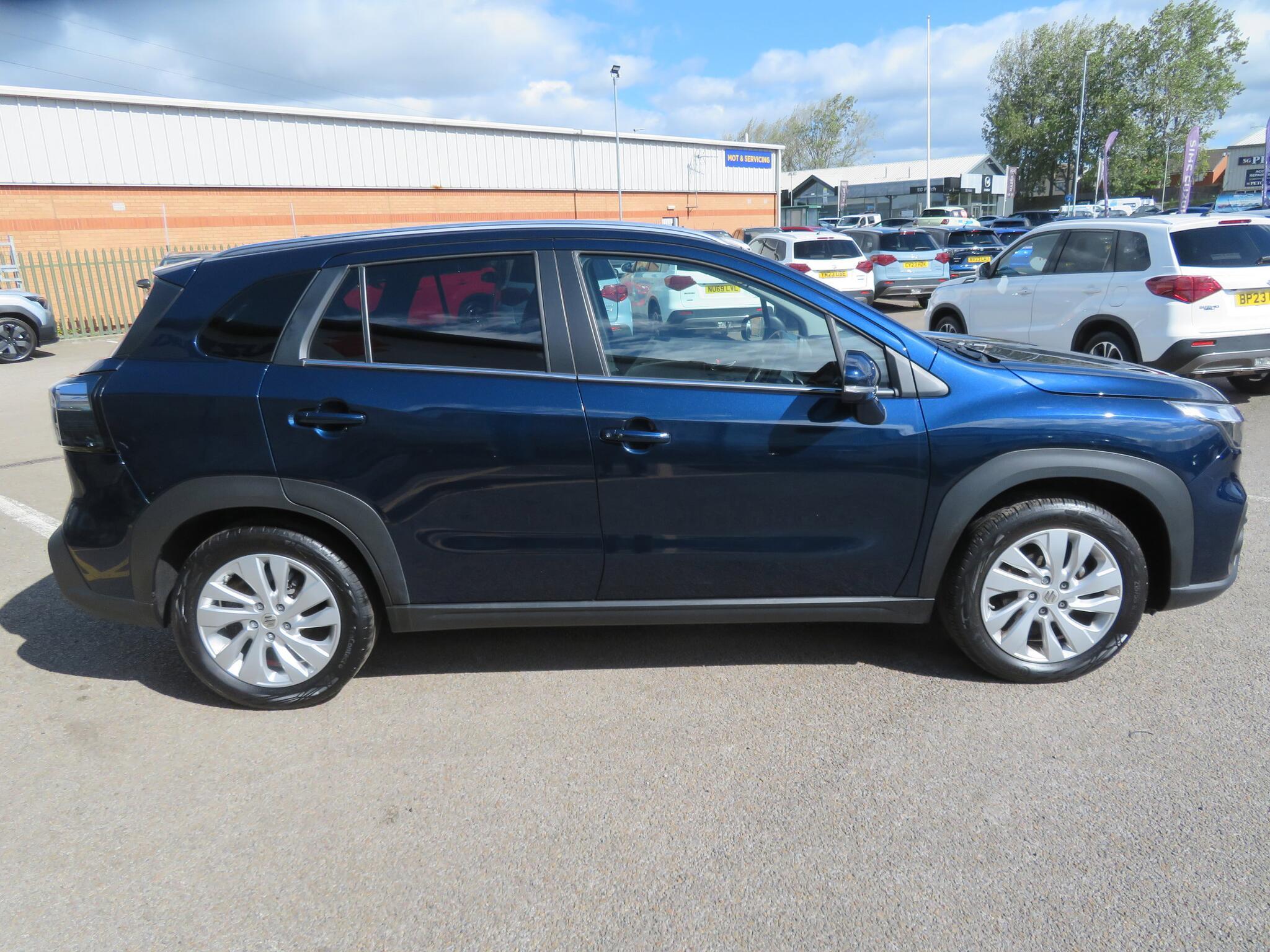 Suzuki S-Cross - Image 9