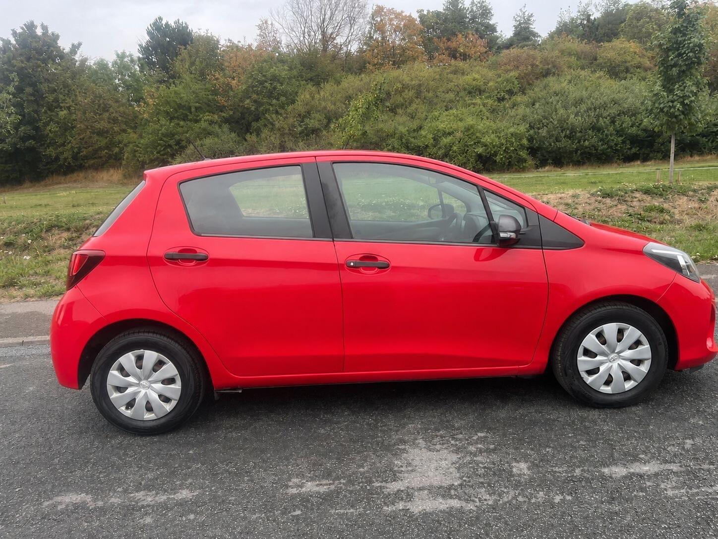 Toyota Yaris - Image 2
