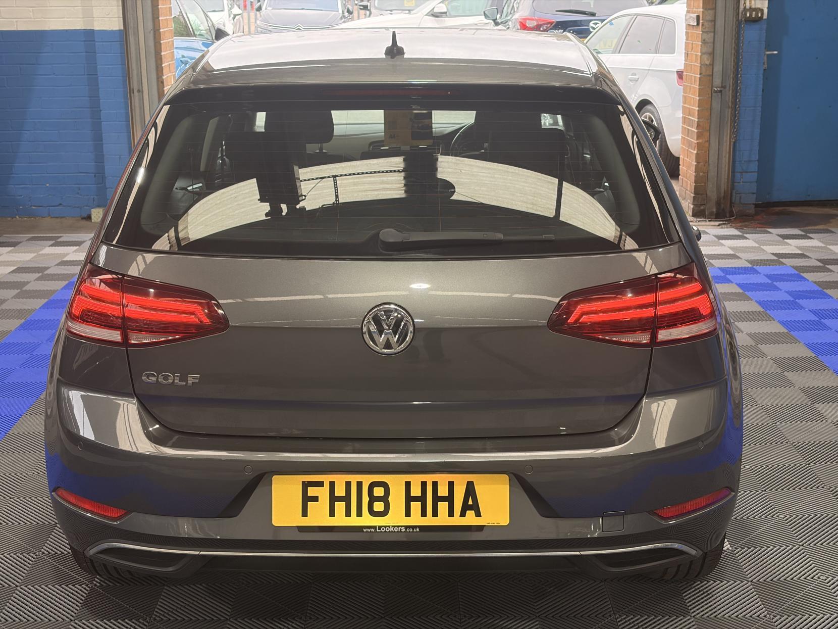 Volkswagen Golf - Image 3
