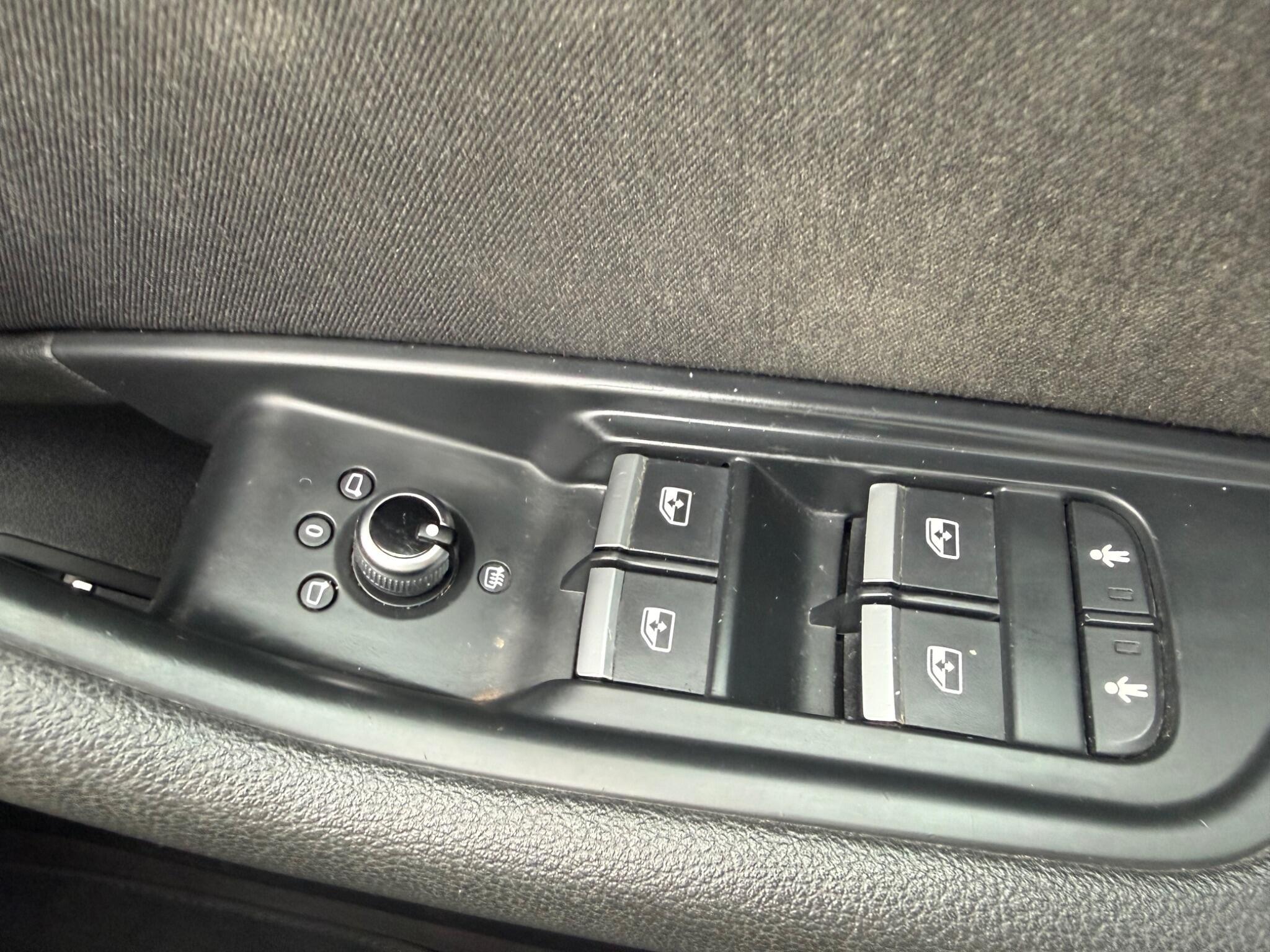 Audi A4 - Image 17