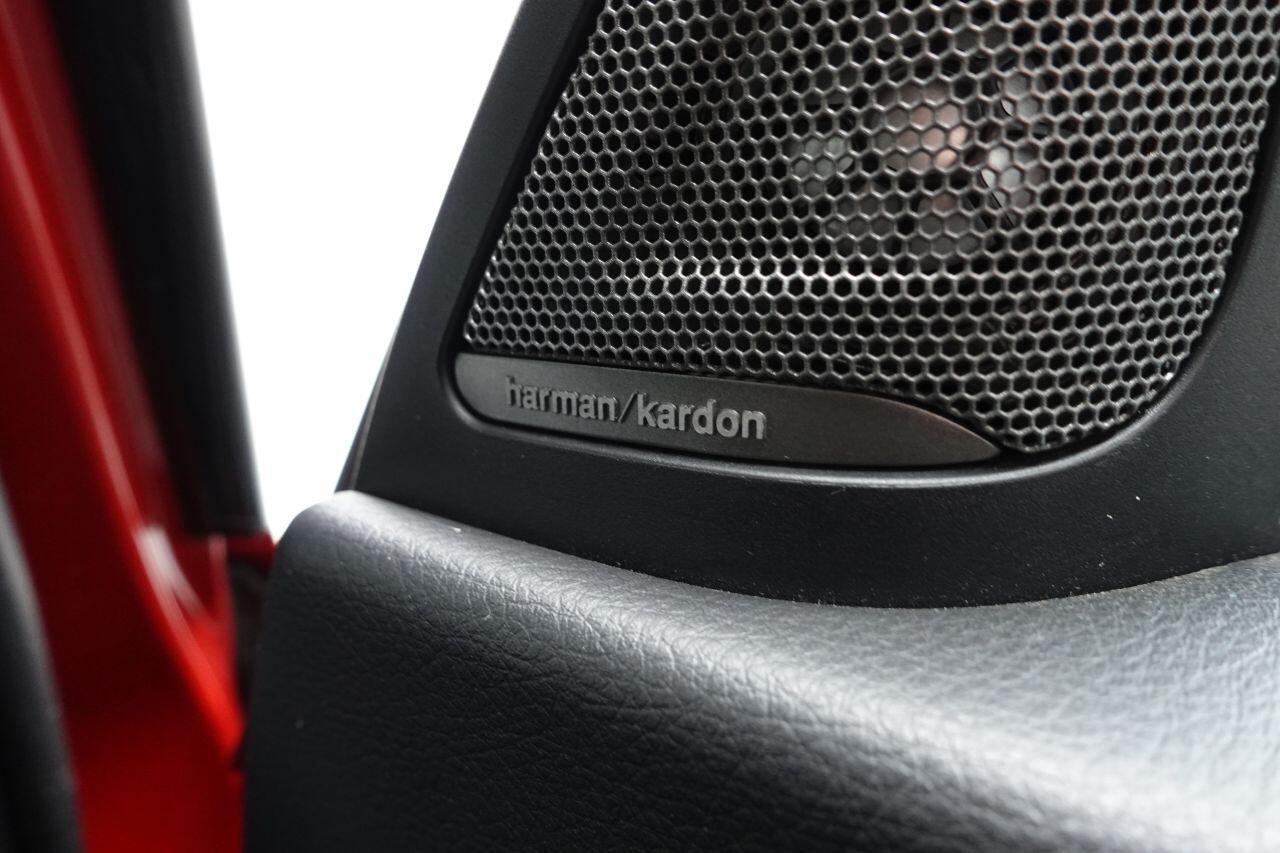 BMW 3 Series - Image 34