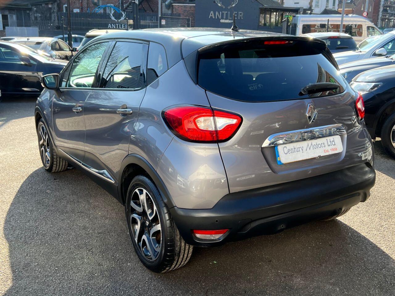 Renault Captur - Image 8