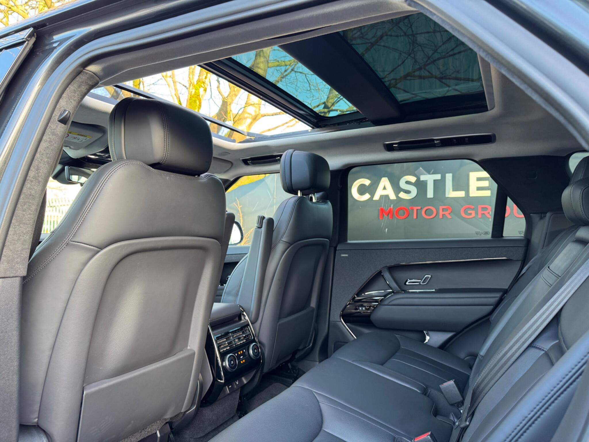 Land Rover RANGE ROVER SPORT - Image 20